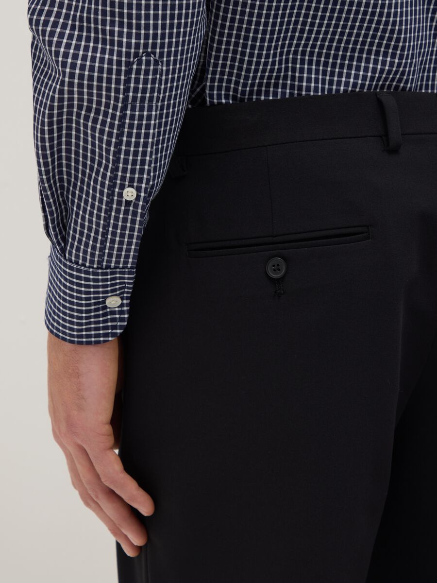 Blue cotton blend regular fit easy iron shirt_3