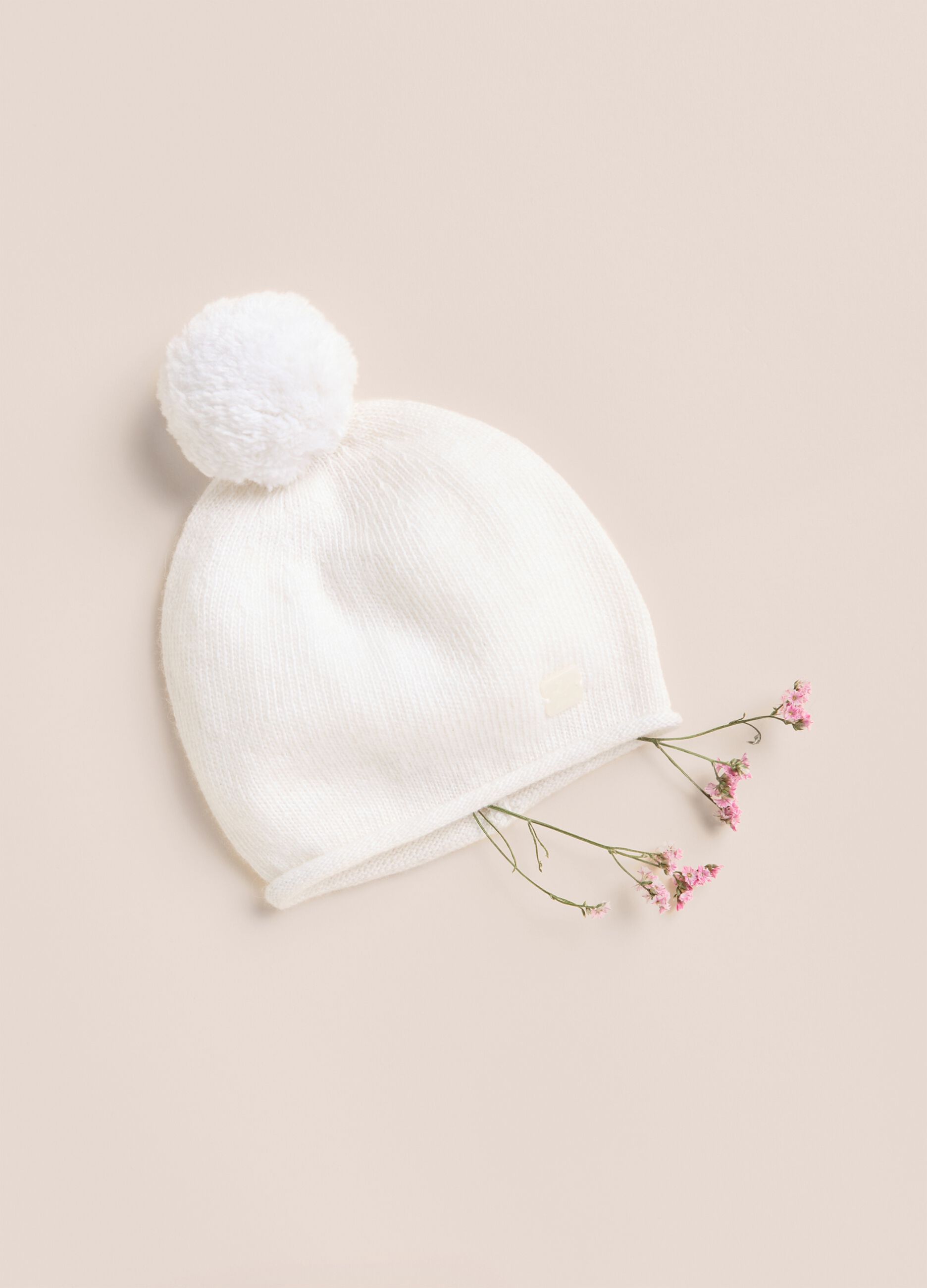 IANA hat in wool blend with pompom