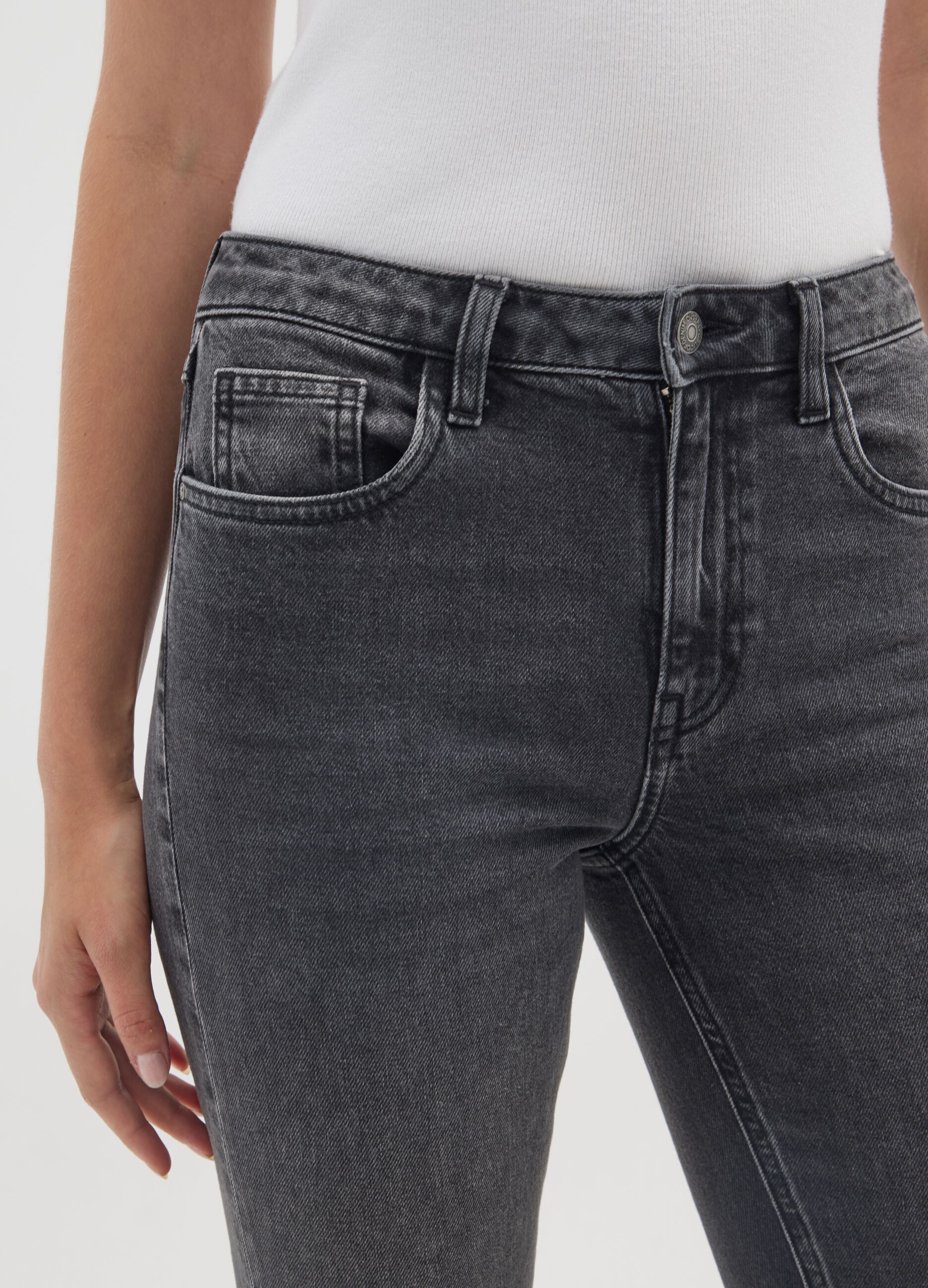 Jeans in cotone elasticizzato grigio flare