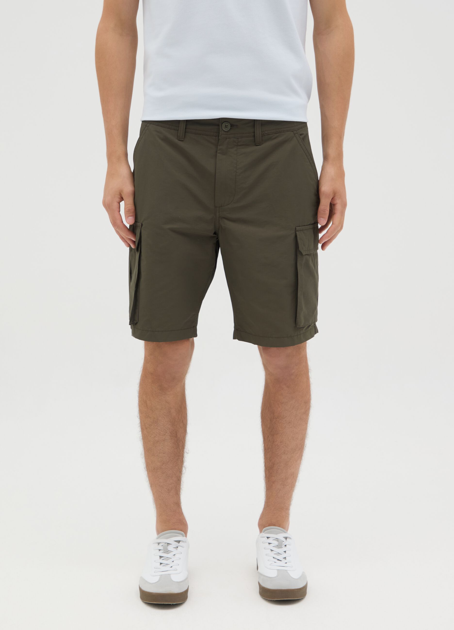 Men's regular fit green cotton blend Bermuda shorts
