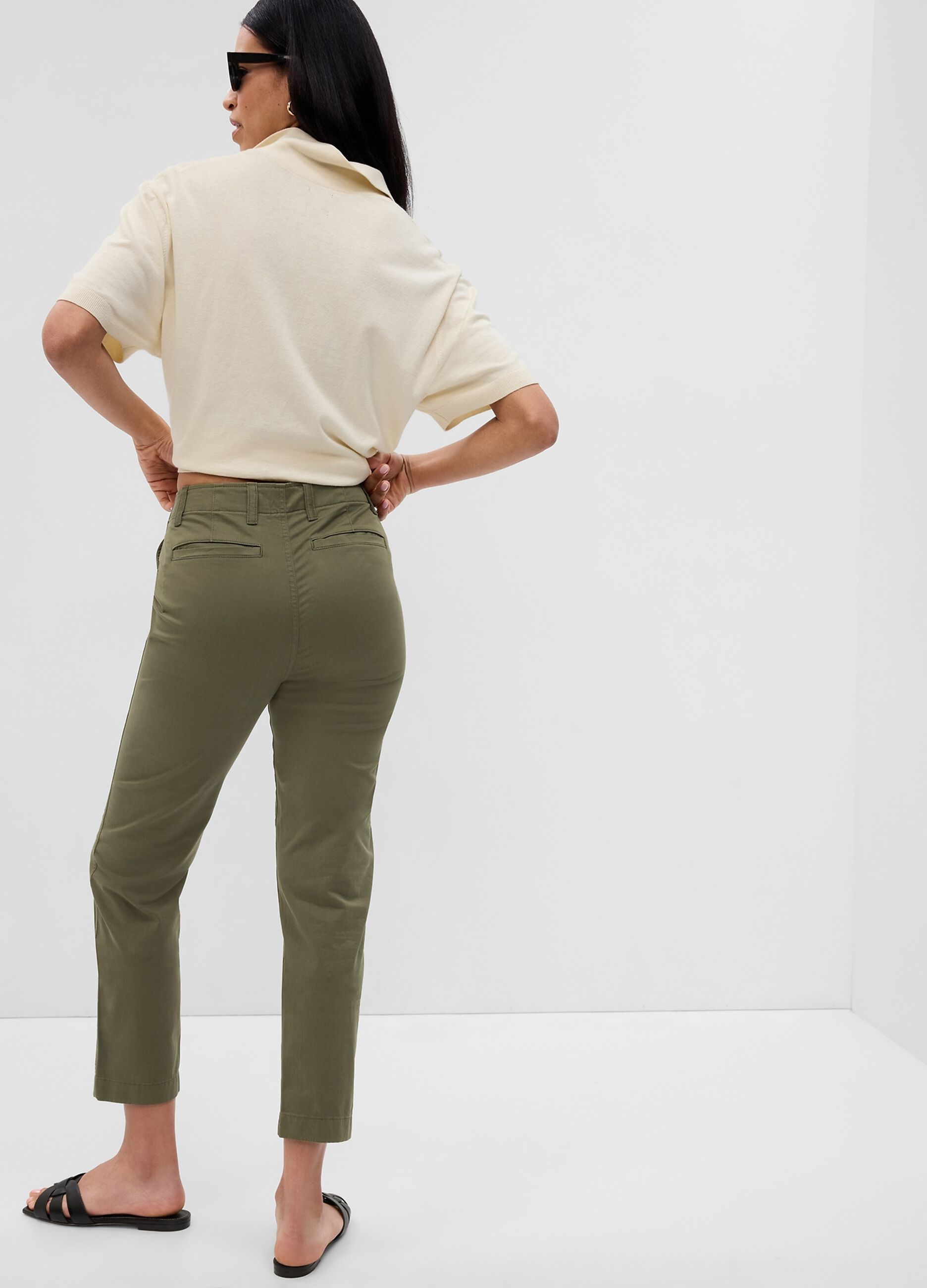 Slim-fit mid-rise chino trousers