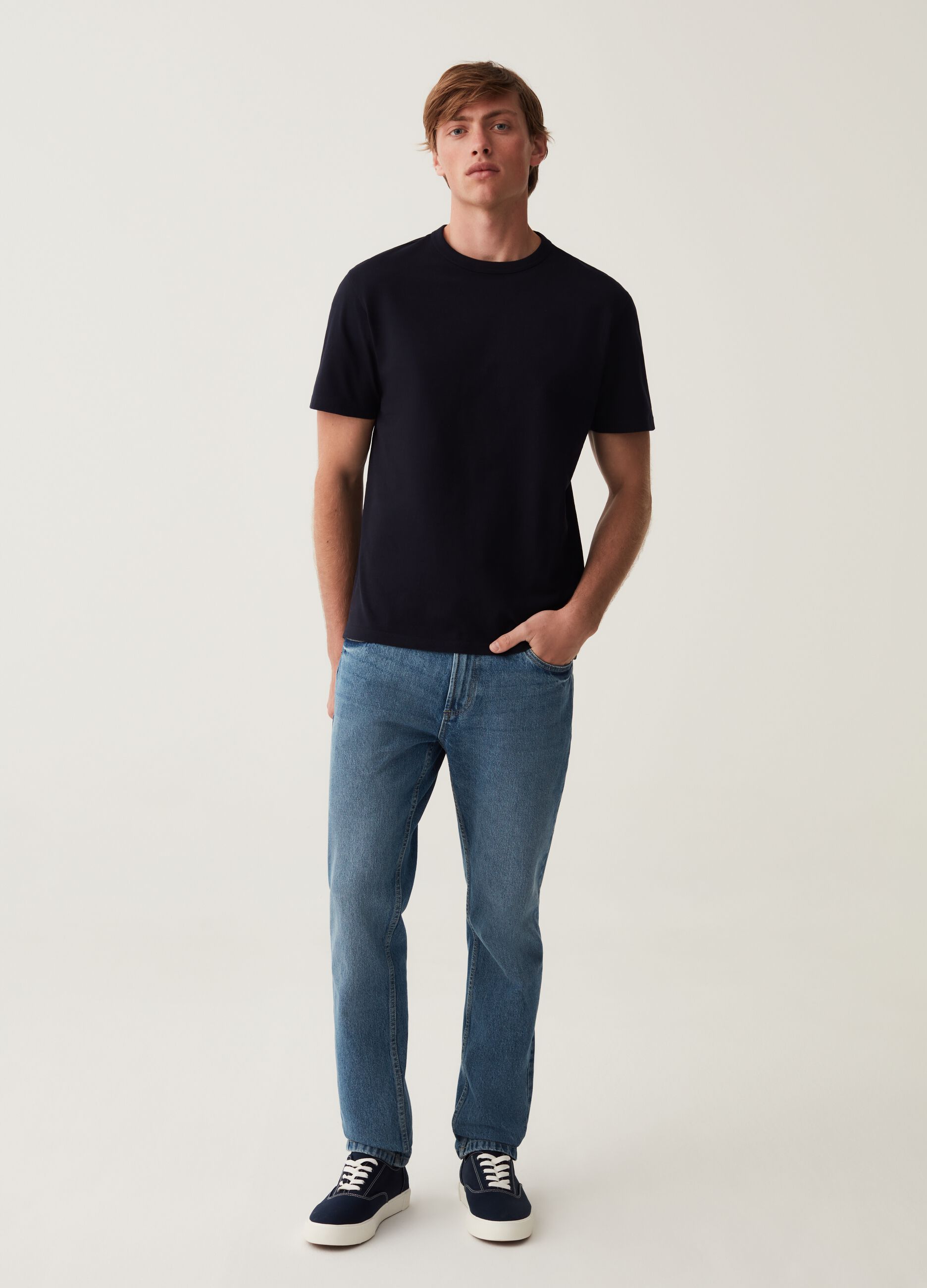 T-shirt in cotone con scollo rotondo_1