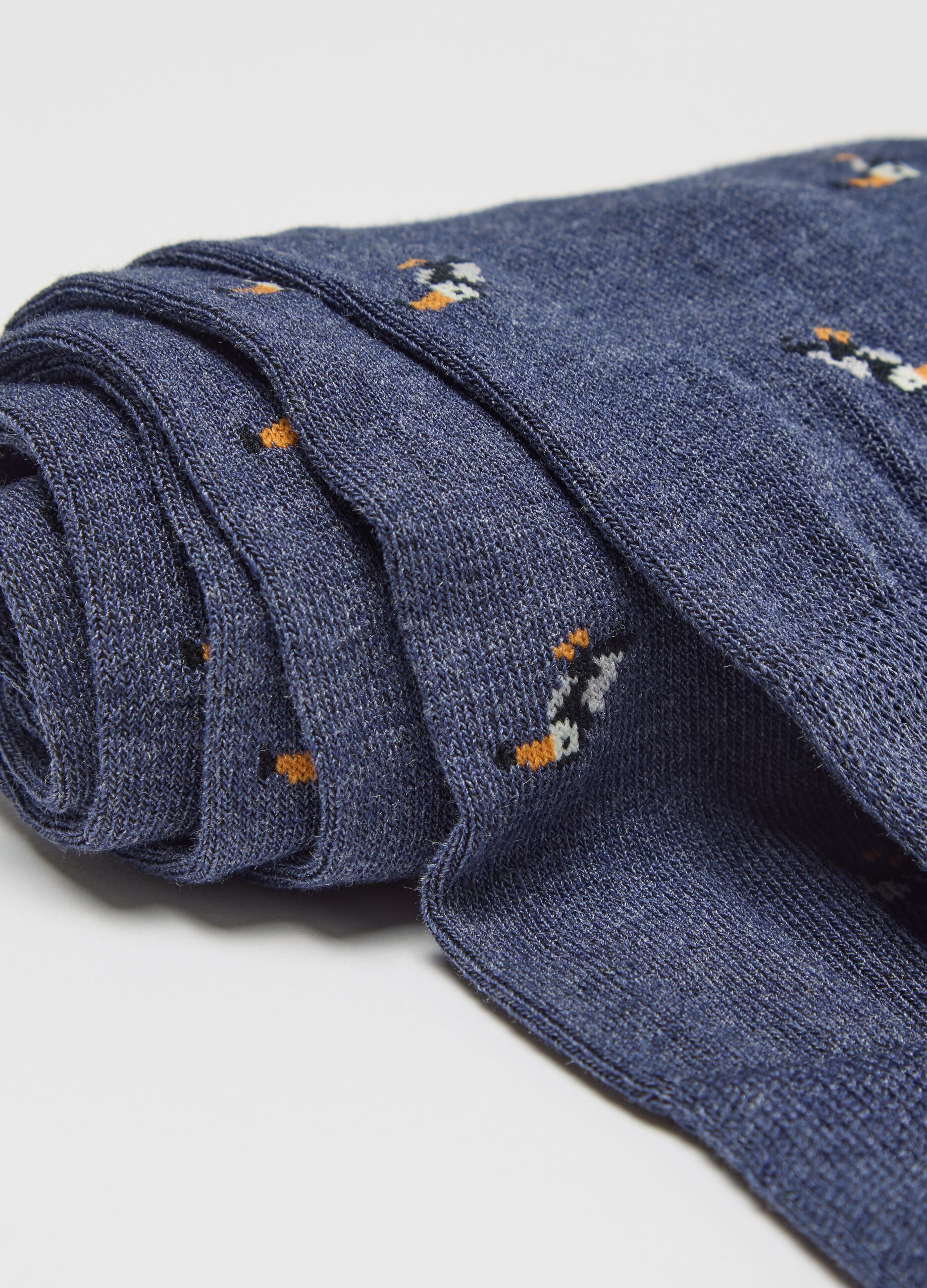 Long stretch viscose socks with design