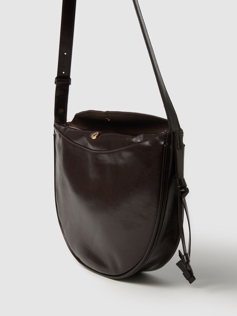 Elegant Brown Shoulder Bag_2