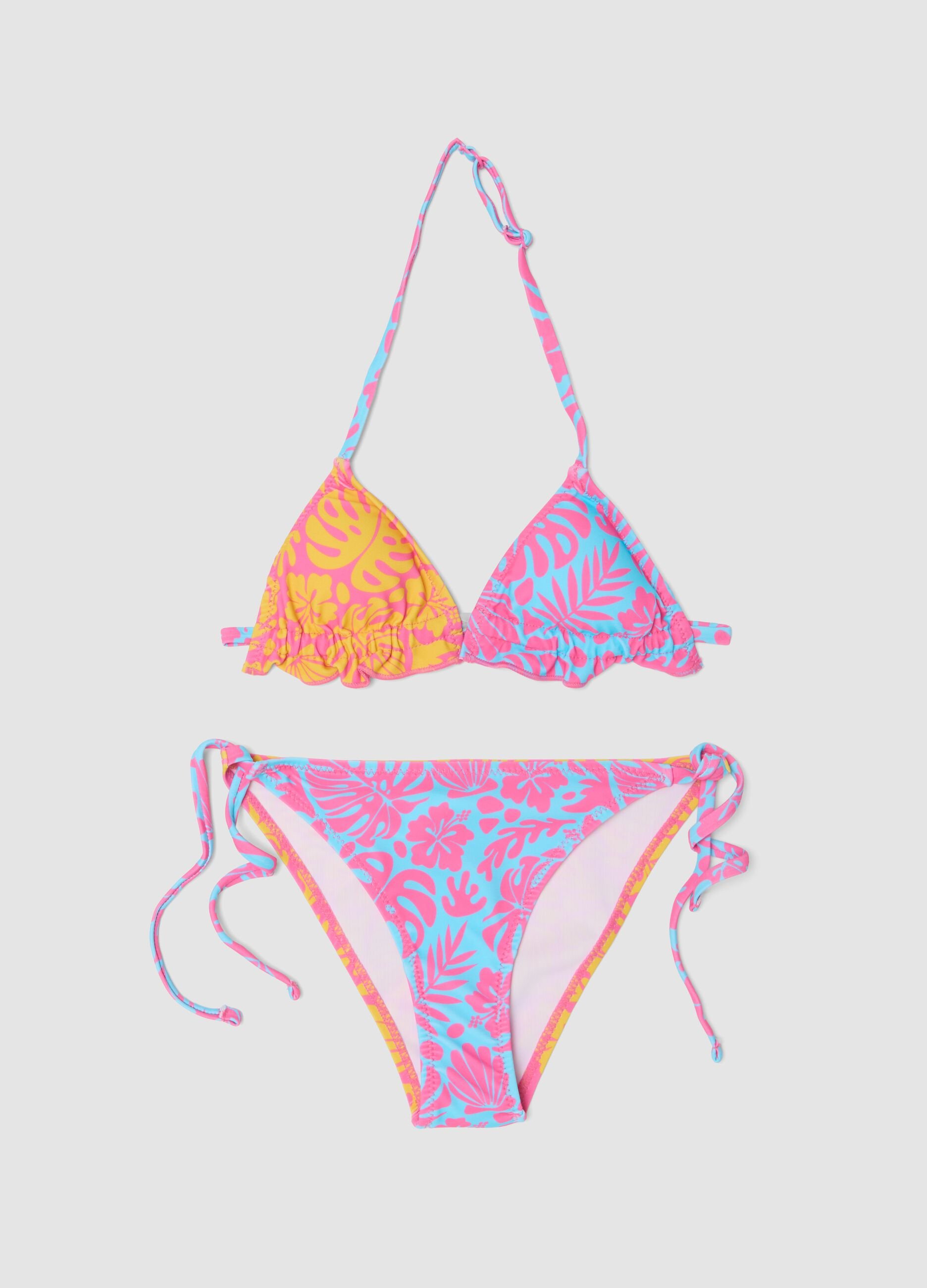 Pink stretchy bikini with tropical print
