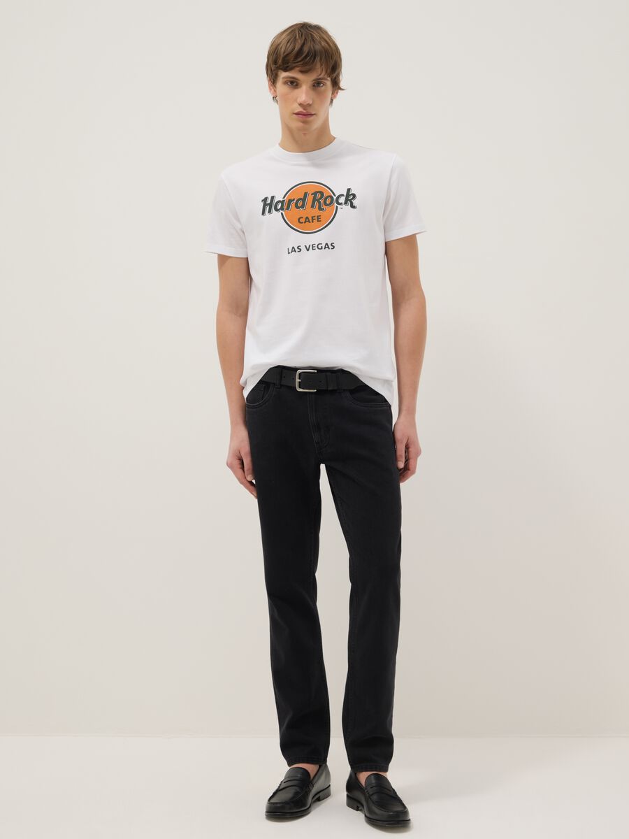 White pure cotton regular fit t-shirt with Hard Rock Cafe logo_1