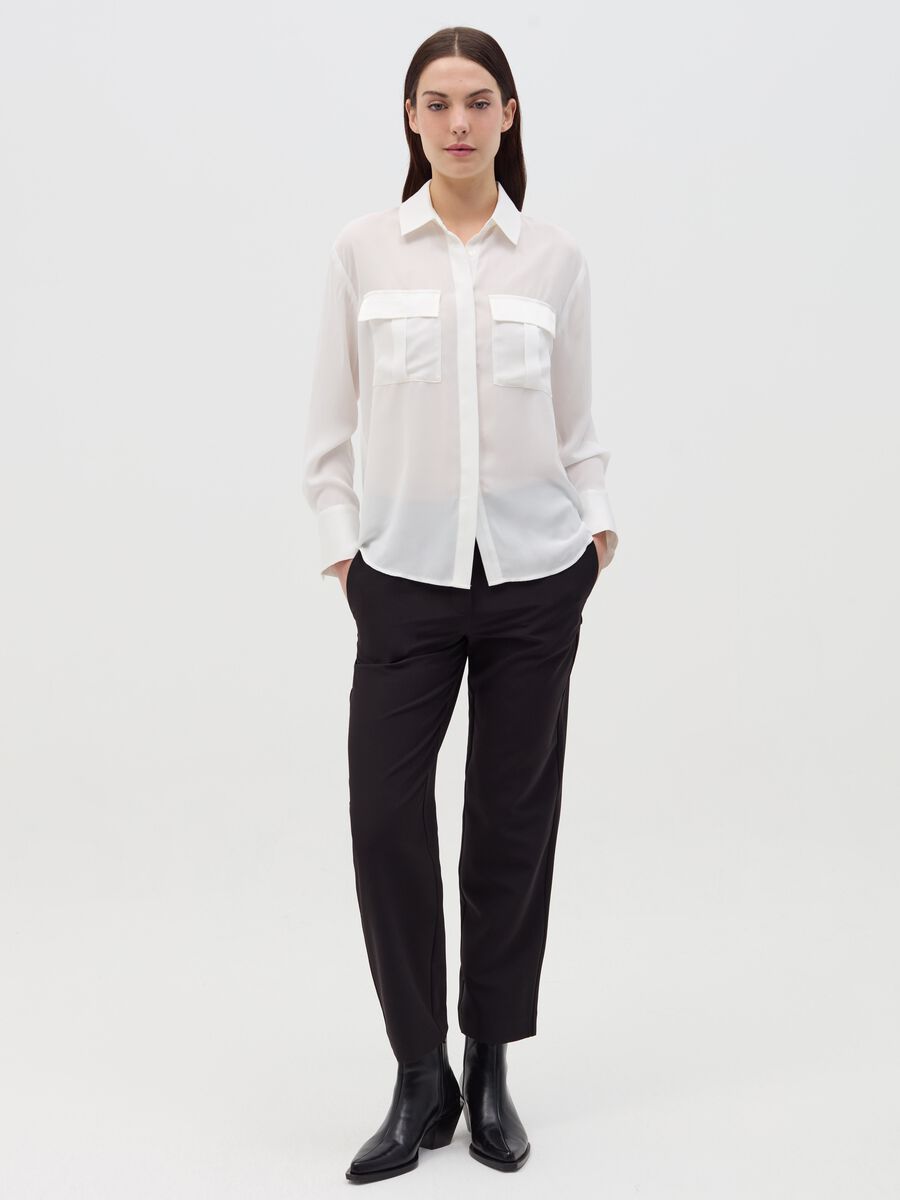 Slim-fit ankle-length trousers_0