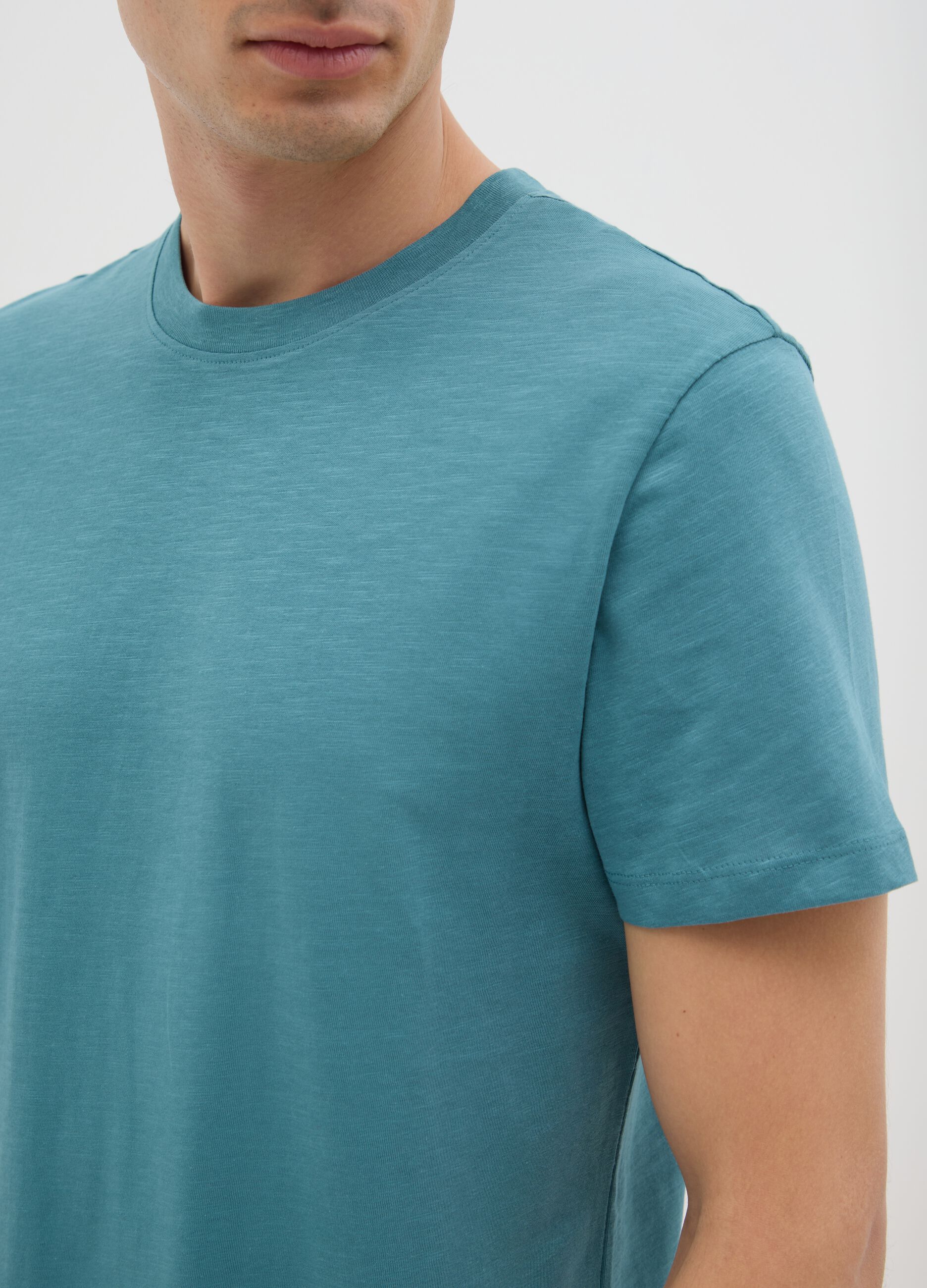 Classic Men's Grey Fitted Jersey T-Shirt