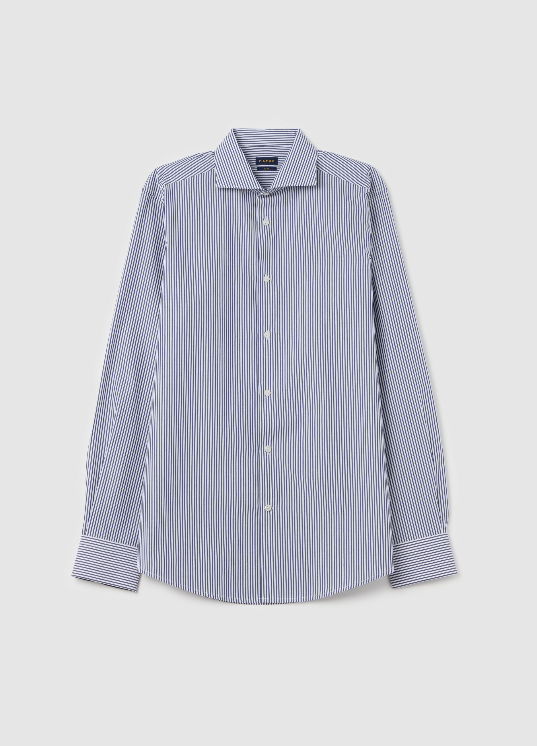 Slim-fit easy-iron shirt with stripes