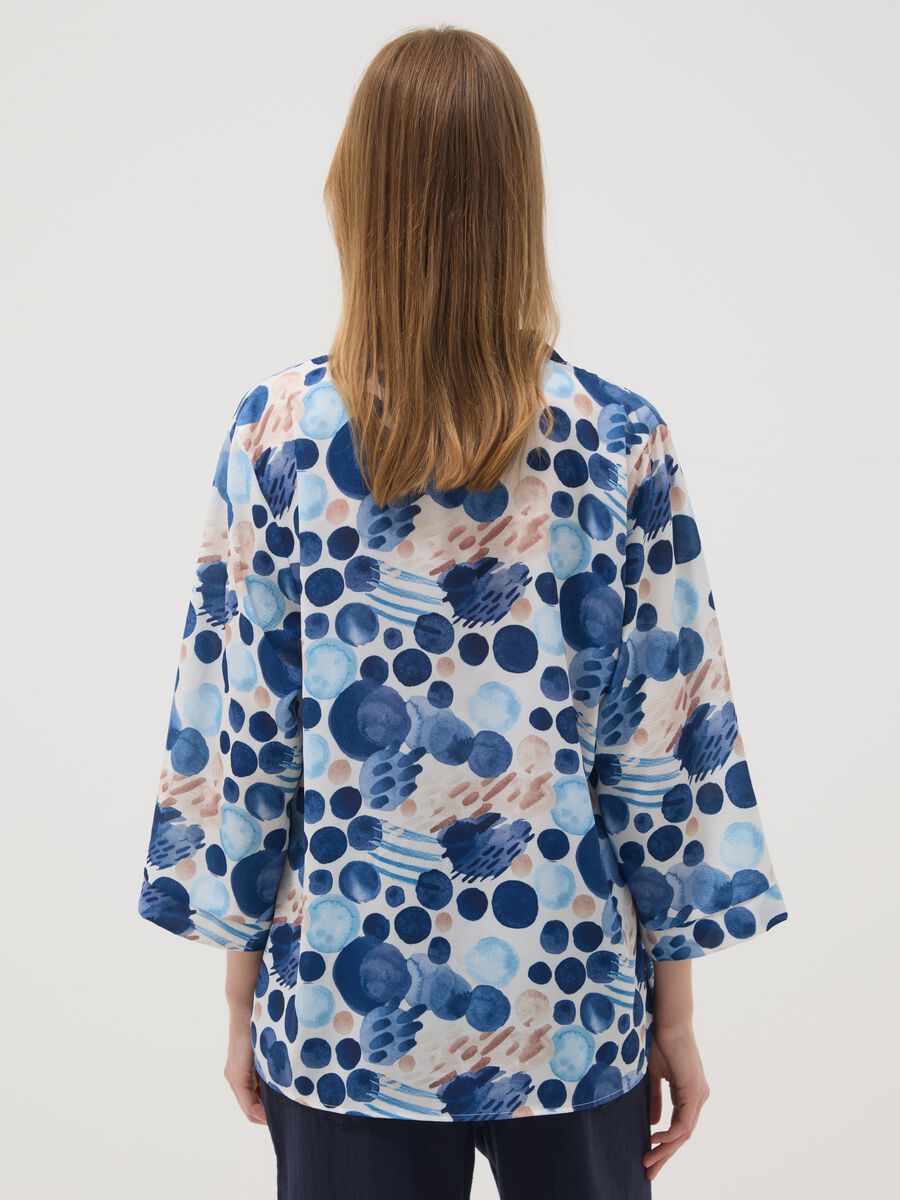 Blue patterned long-sleeve top_3