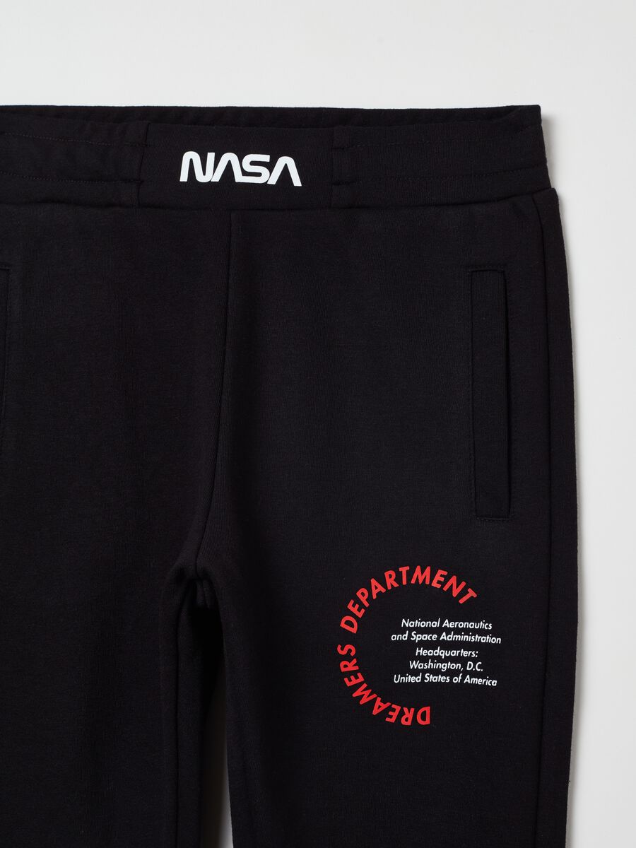 Joggers in felpa con stampa NASA_2