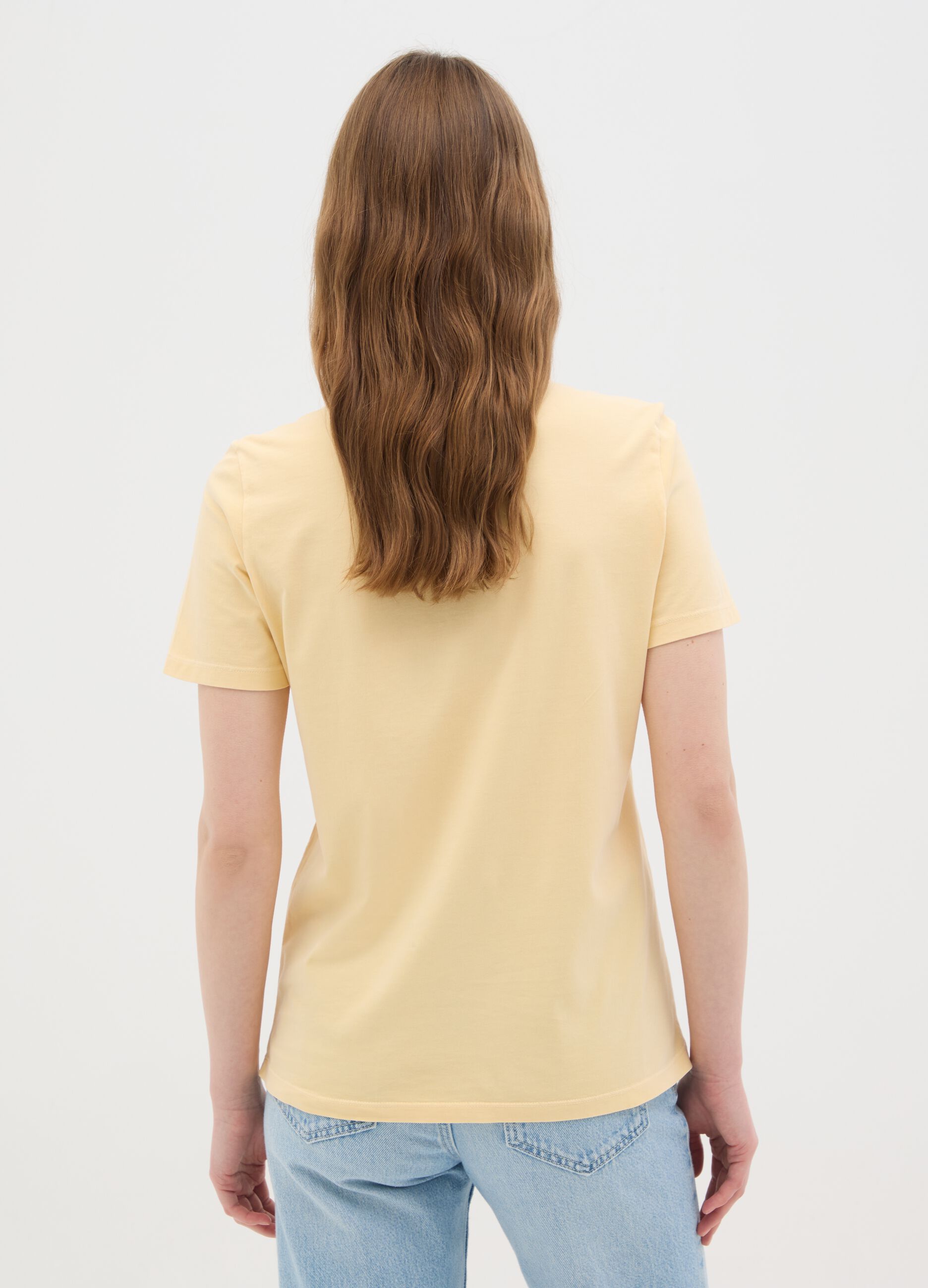T-shirt gialla da donna in puro cotone italiano regular fit