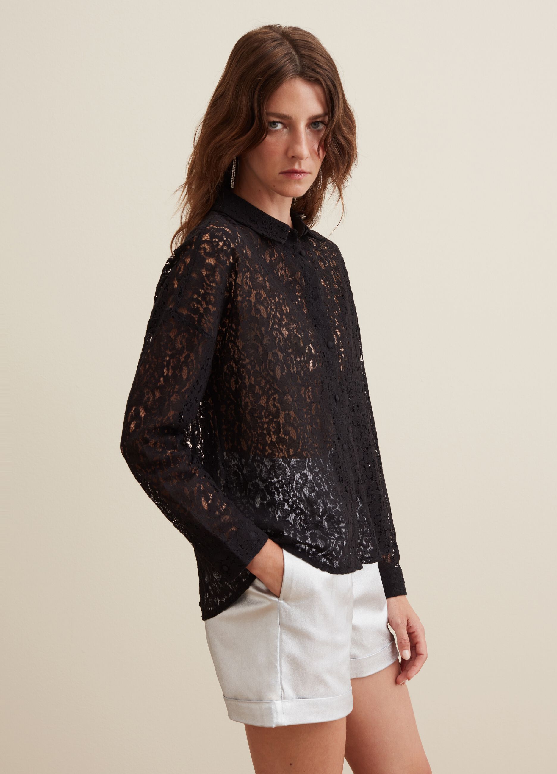 Camicia in pizzo floreale_3