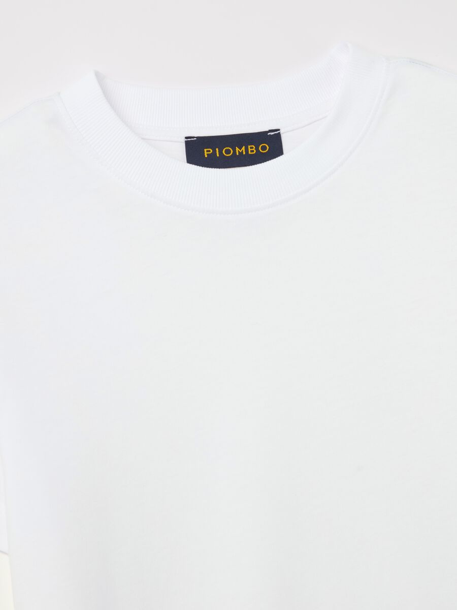 Cotton T-shirt with round neck_5