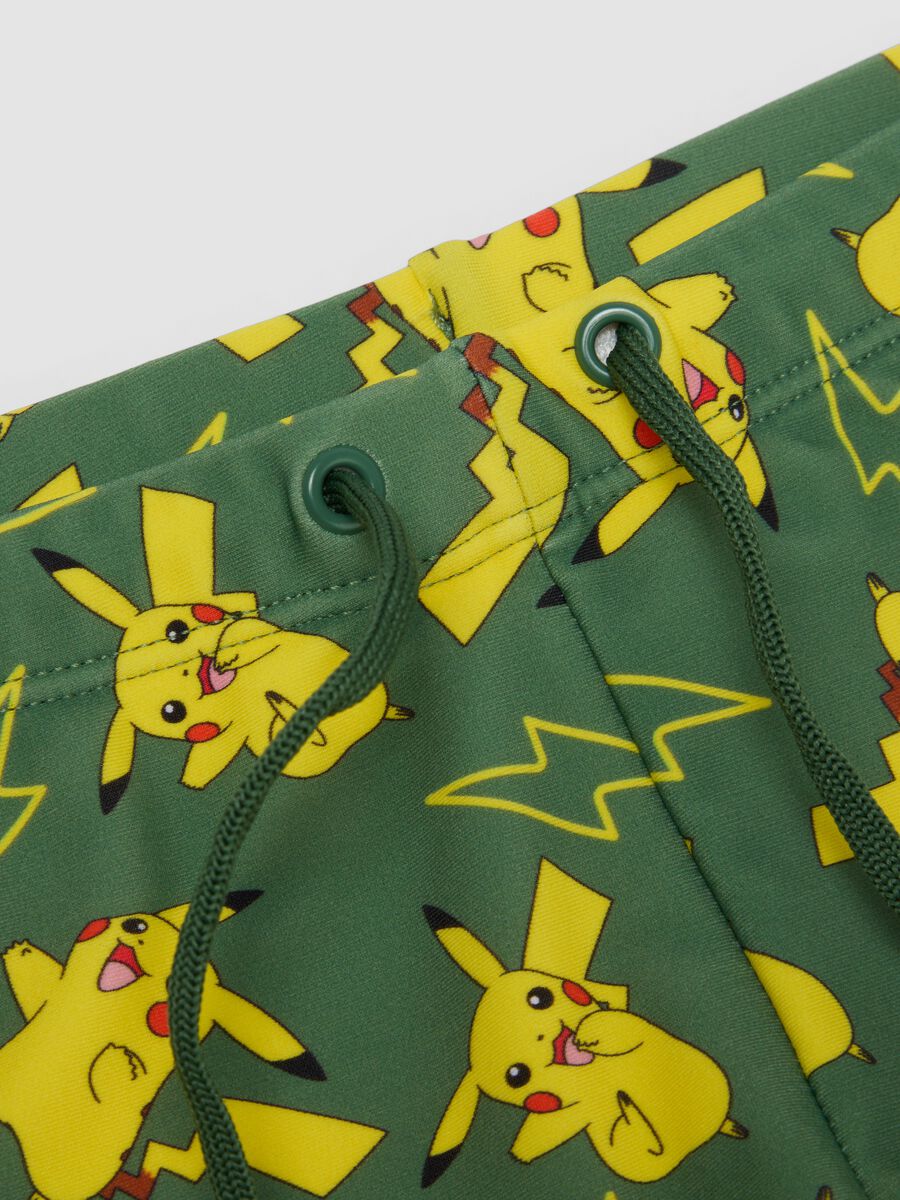 Costume boxer verde in tessuto elasticizzato per bambino_2