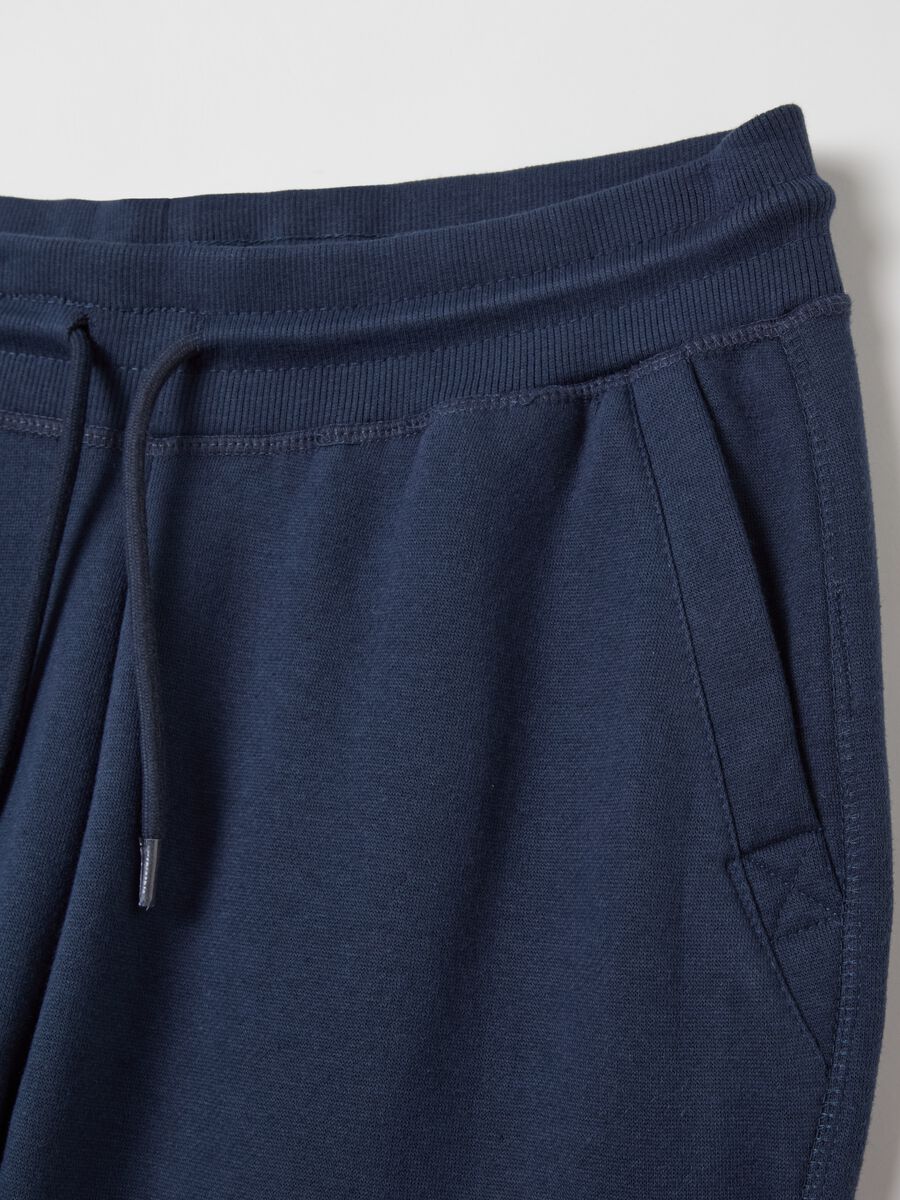 Fleece joggers with pockets and drawstring_5