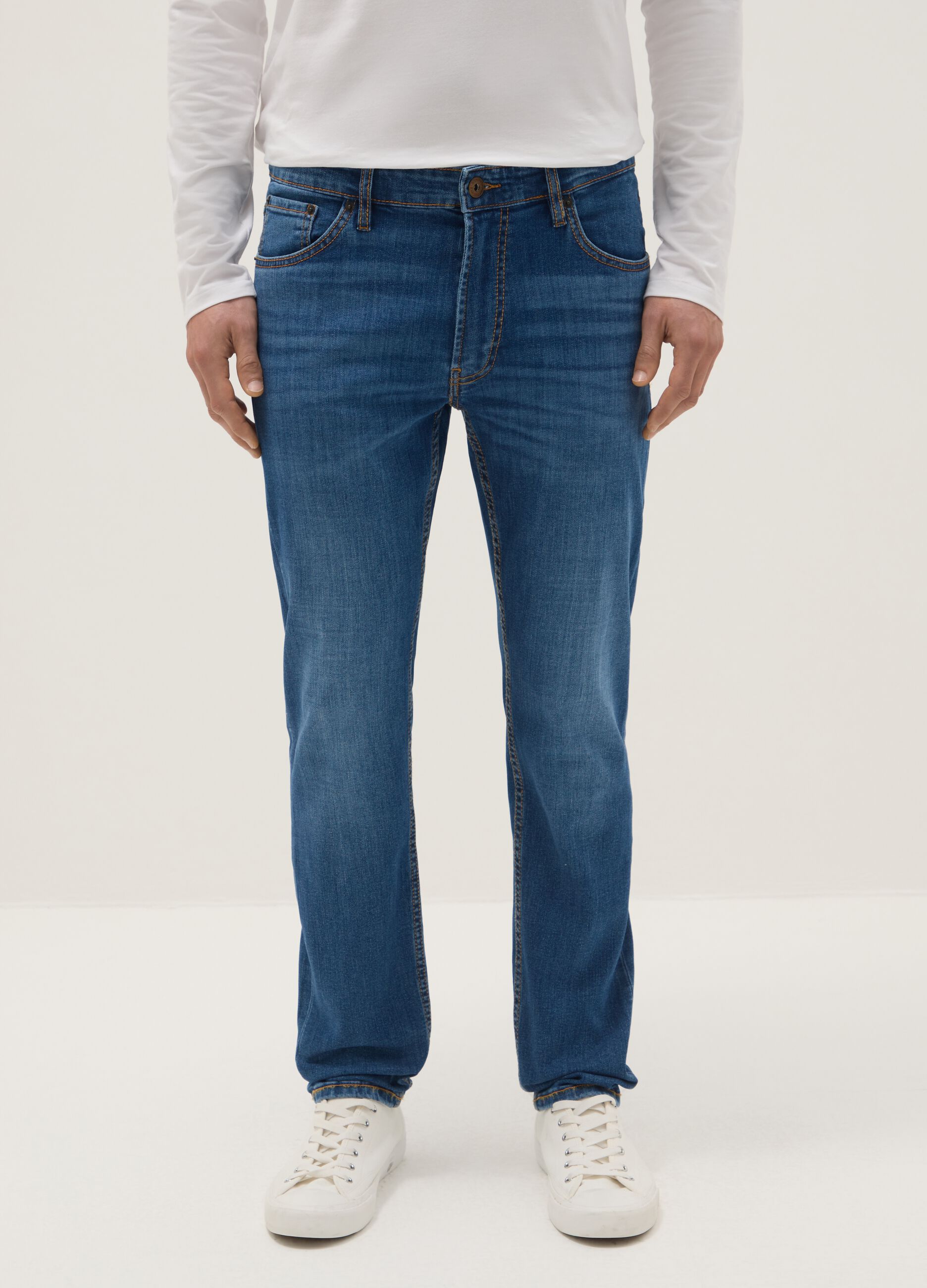 Slim fit blue stretch cotton jeans with five pockets