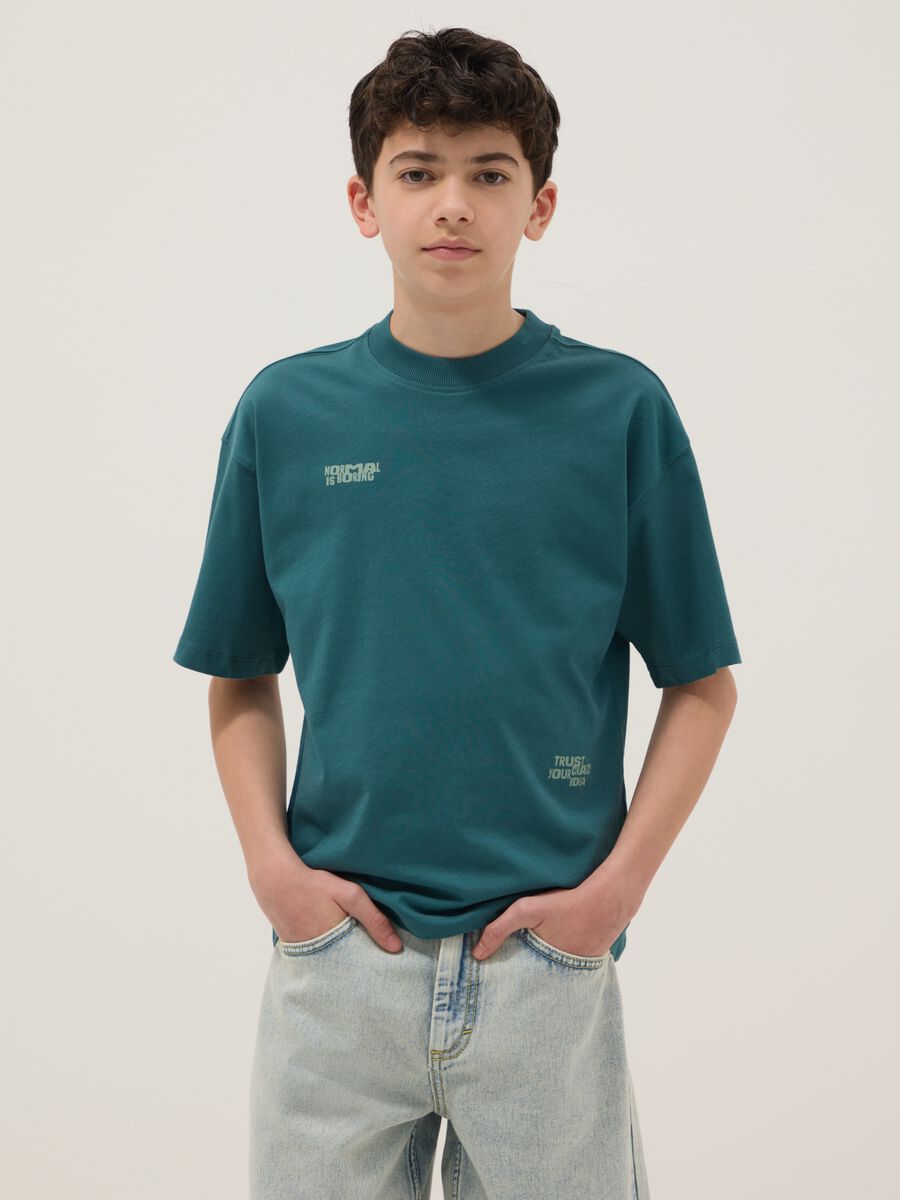Oversized green pure cotton T-shirt for boys_0