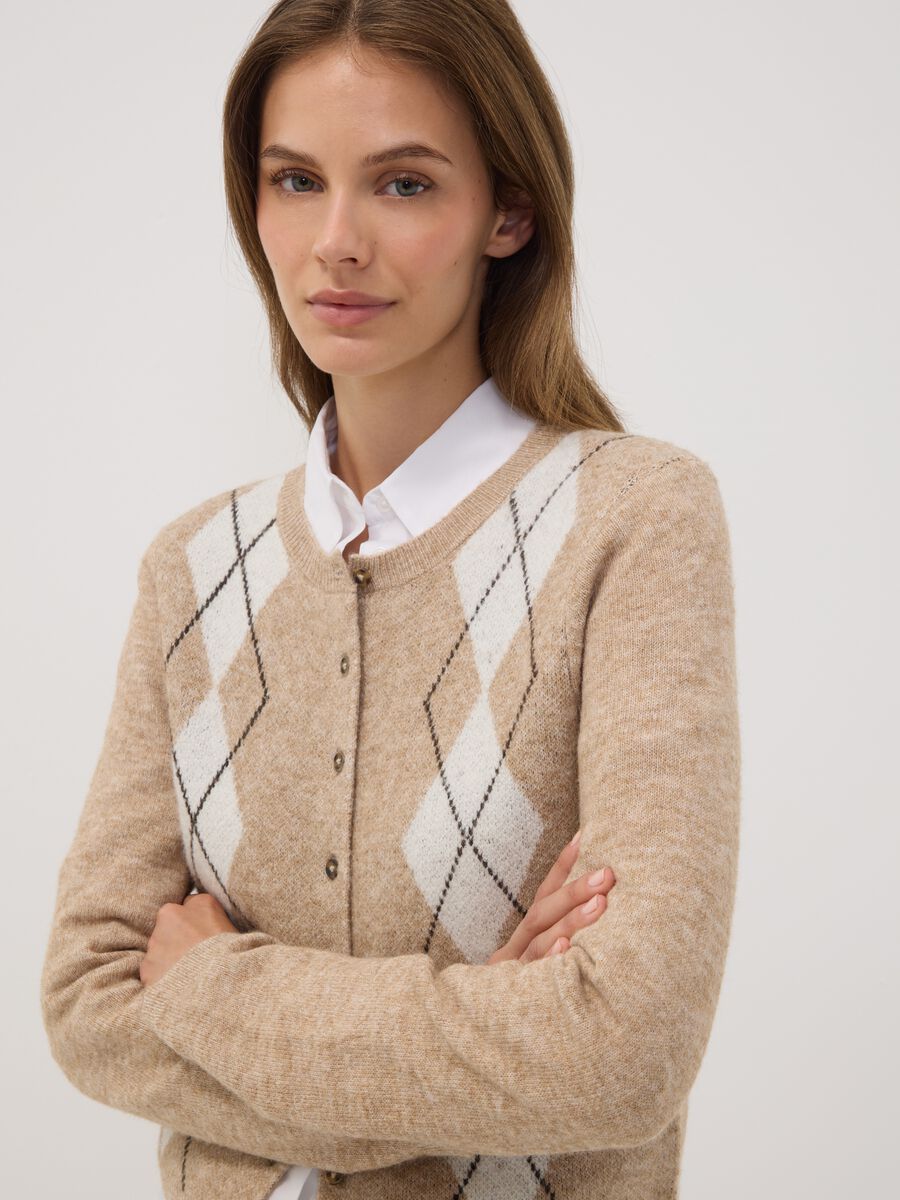 Cardigan beige in lana elasticizzata jacquard girocollo regular fit_2
