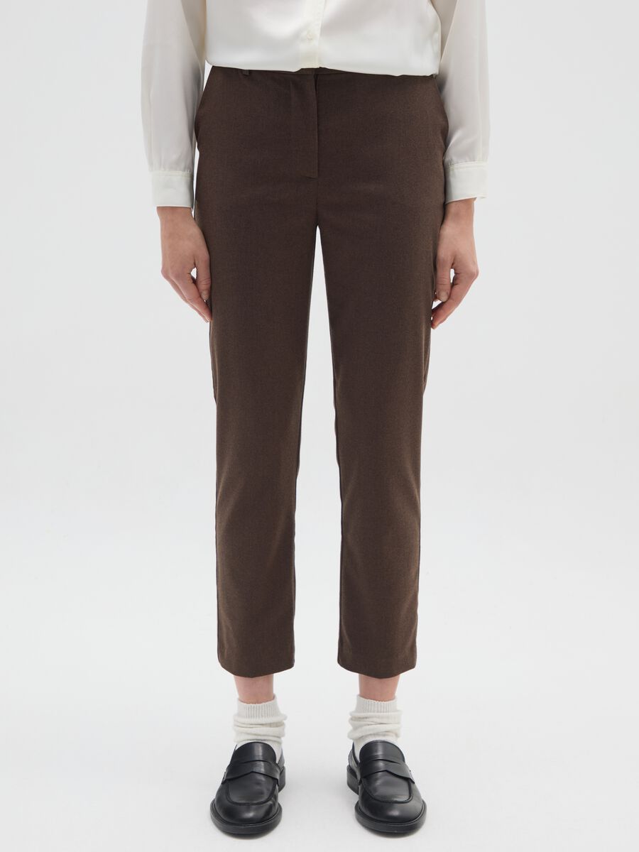 Brown slim trousers in stretchy fabric_1