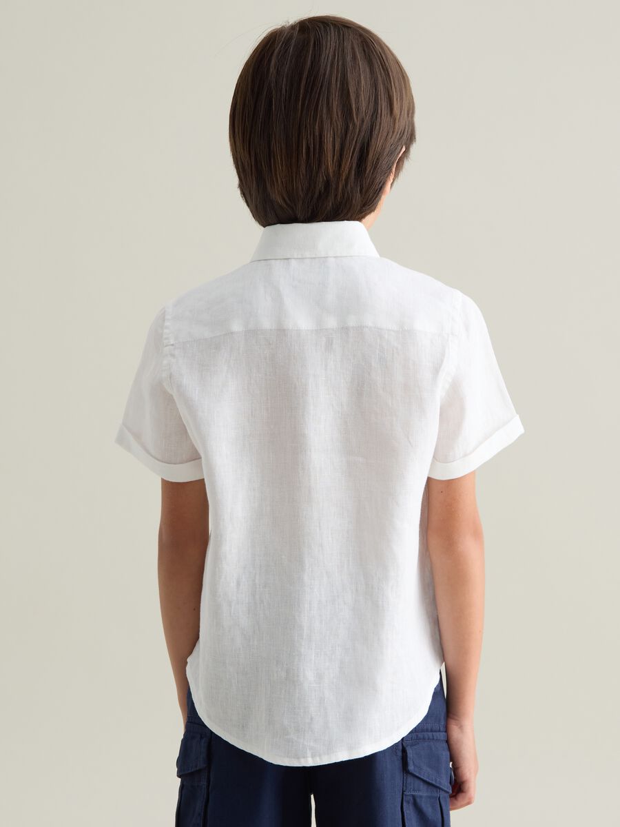 Children's white pure linen shirt with classic collar and oversized fit_2