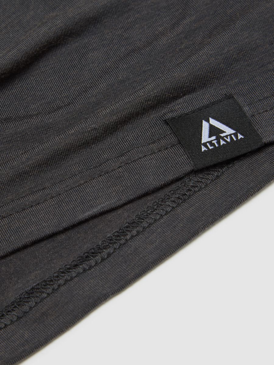 ALTAVIA Seamless Neck Warmer with Deborah Compagnoni_1
