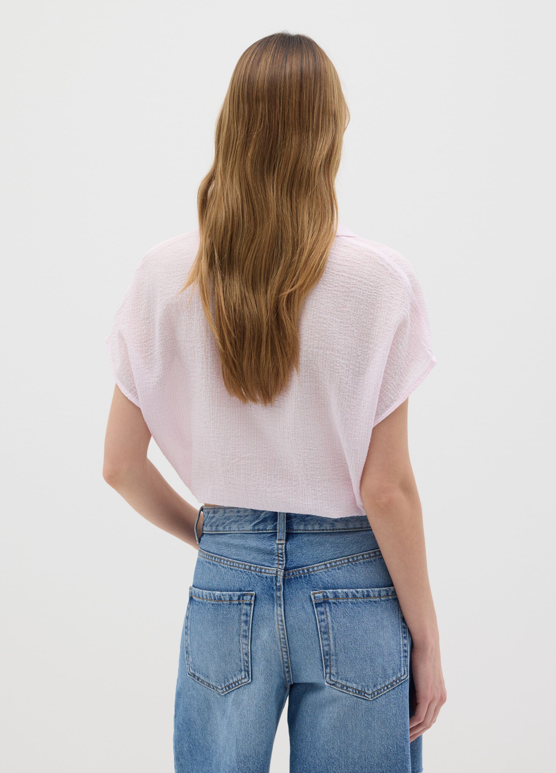 Women’s cropped shirt in pink stretch cotton with regular fit