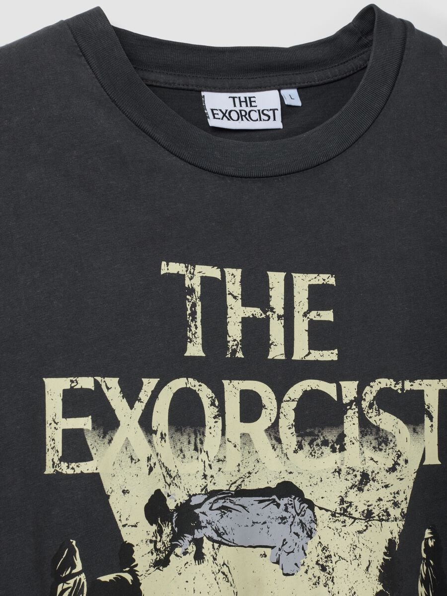 T-shirt grigia crop in puro cotone con stampa "The Exorcist" regular fit_6