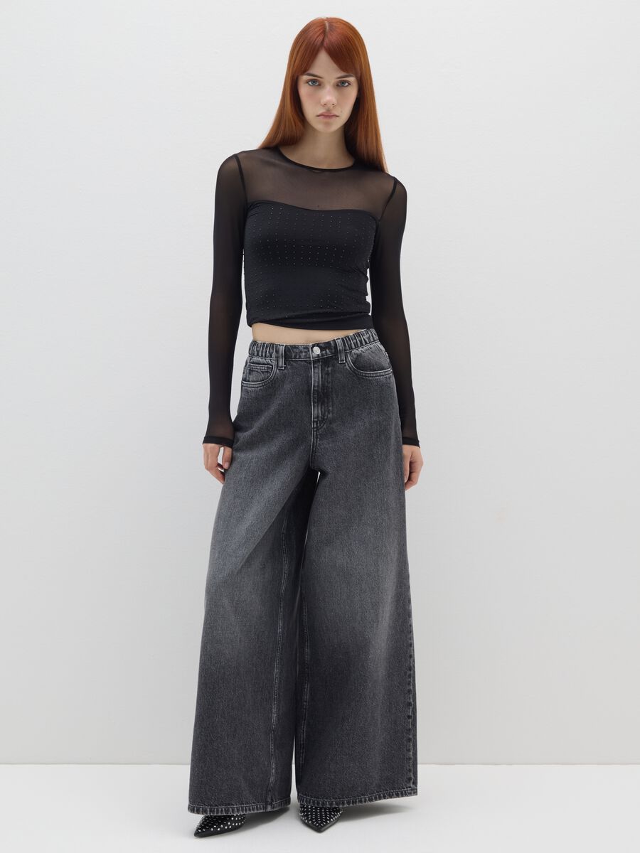 Black regular fit top with long sleeves_2