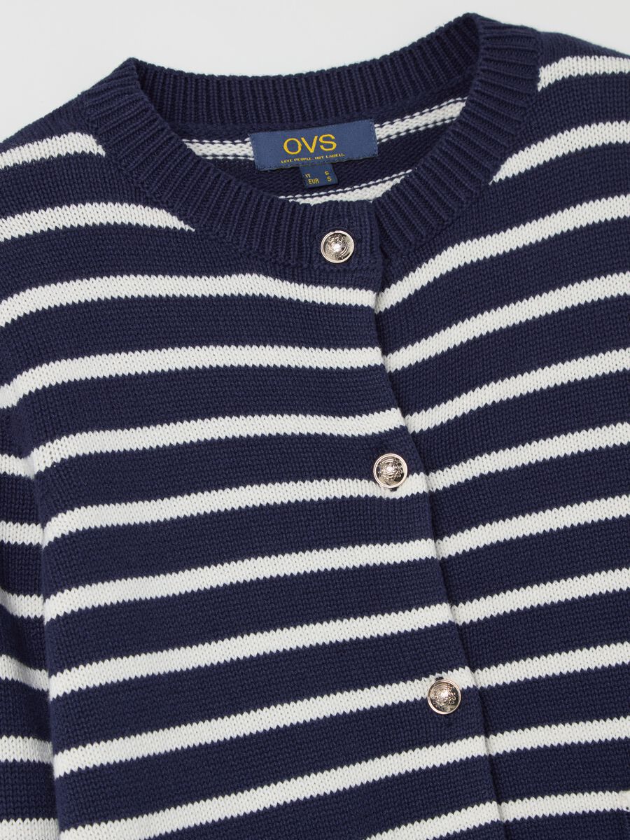 Striped cardigan with gold-coloured buttons_5