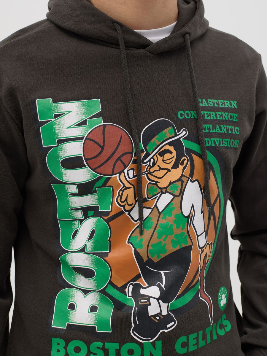 Green NBA Boston Celtics sweatshirt with hood_2