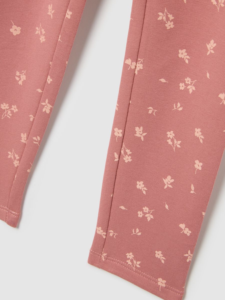 Leggings skinny da bambina in cotone rosa con stampe floreali_3