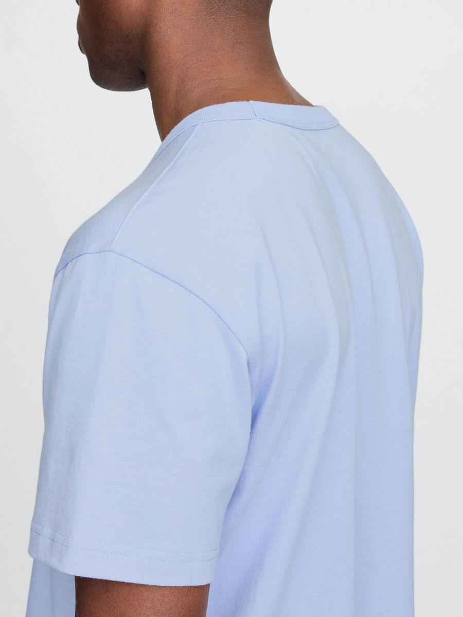 T-shirt azzurra a maniche corte in cotone Gap_3