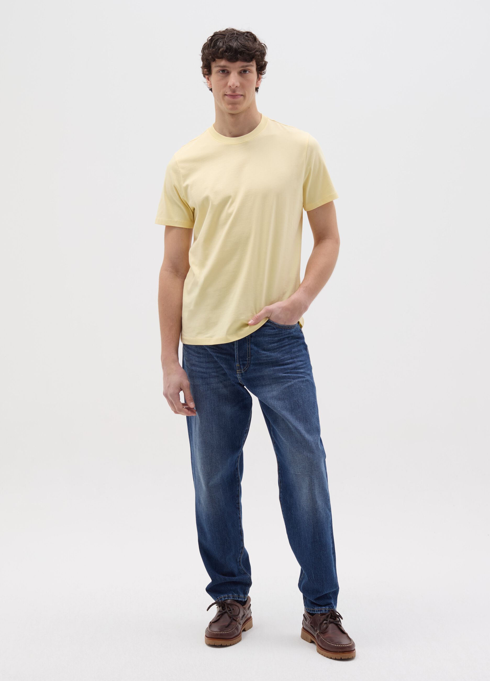 T-shirt in cotone bio con scollo rotondo 