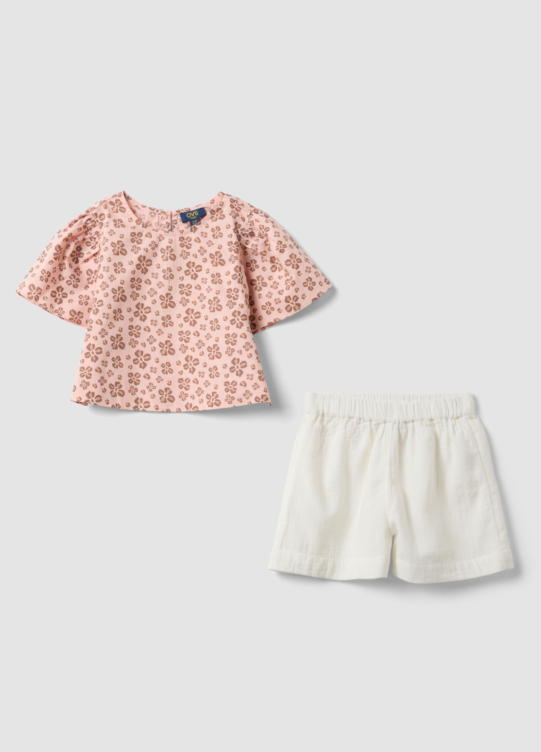 Pink pure cotton set with printed blouse and shorts