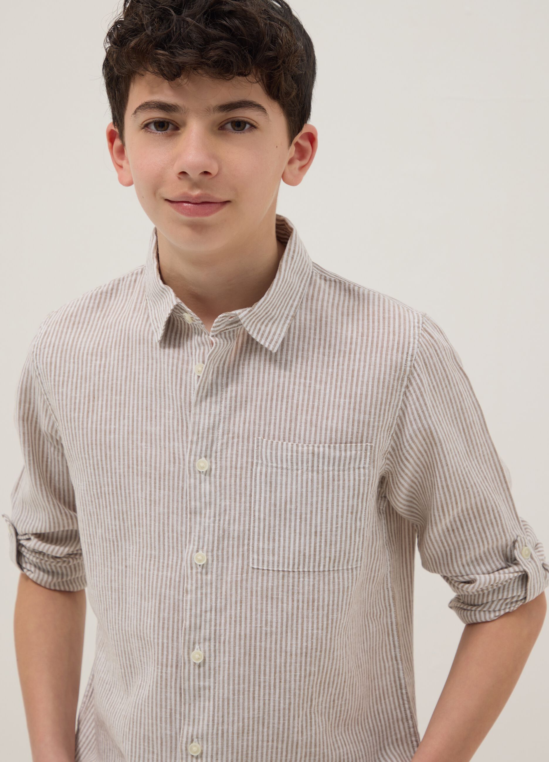 Boy's regular fit multicolour striped linen blend shirt