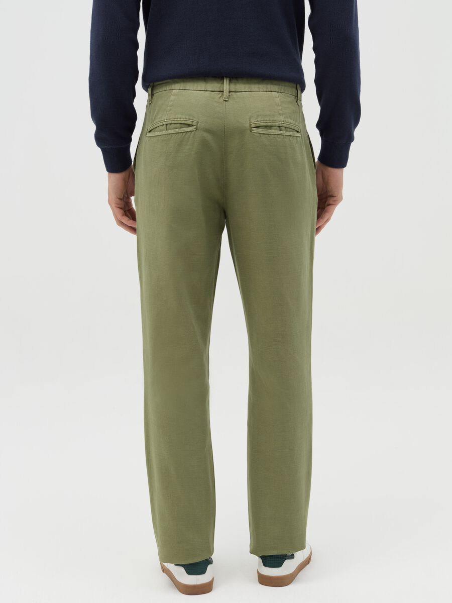 Chino trousers in green linen and cotton_3