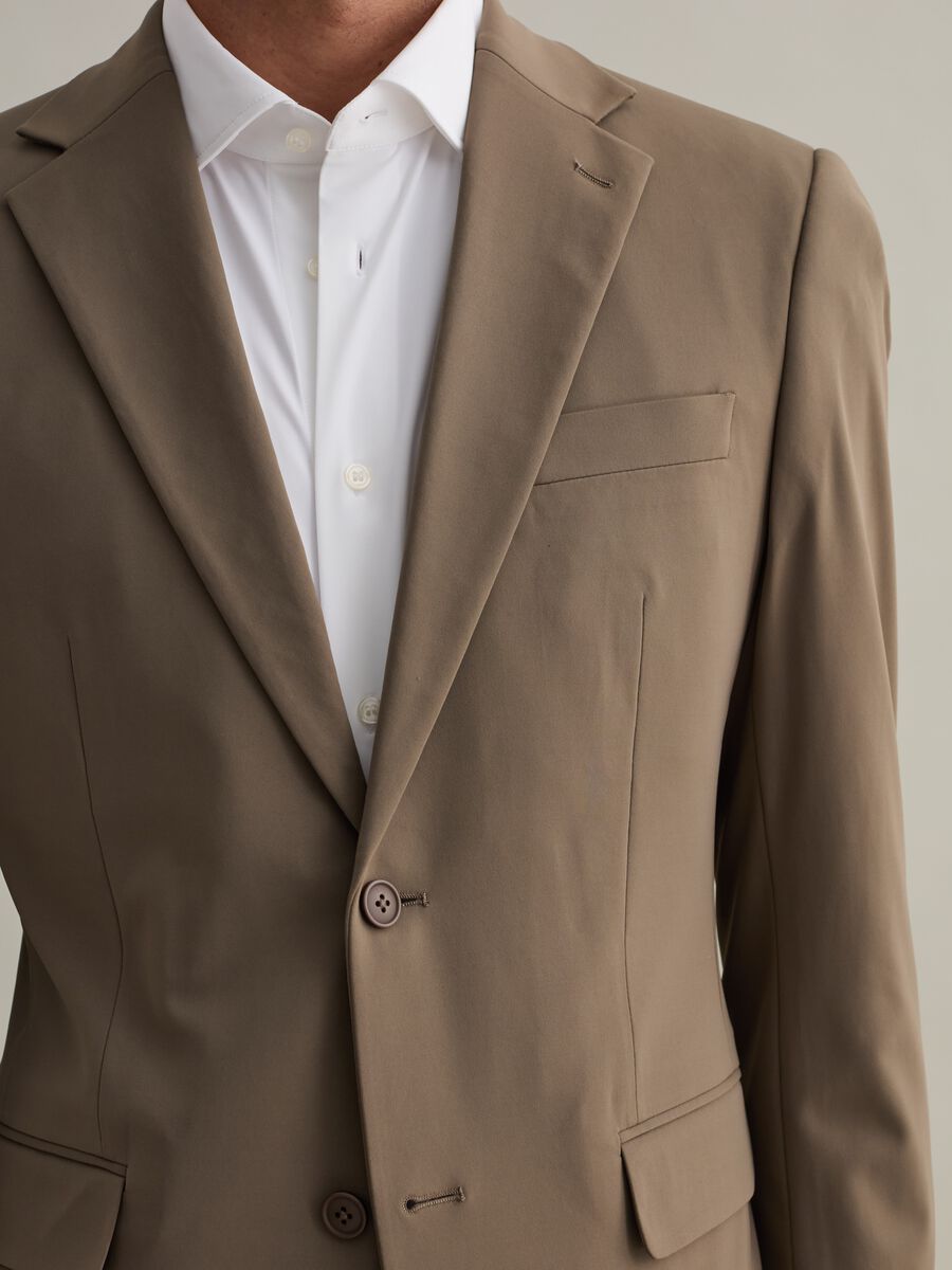 Tech easy-fit blazer in technical fabric_3