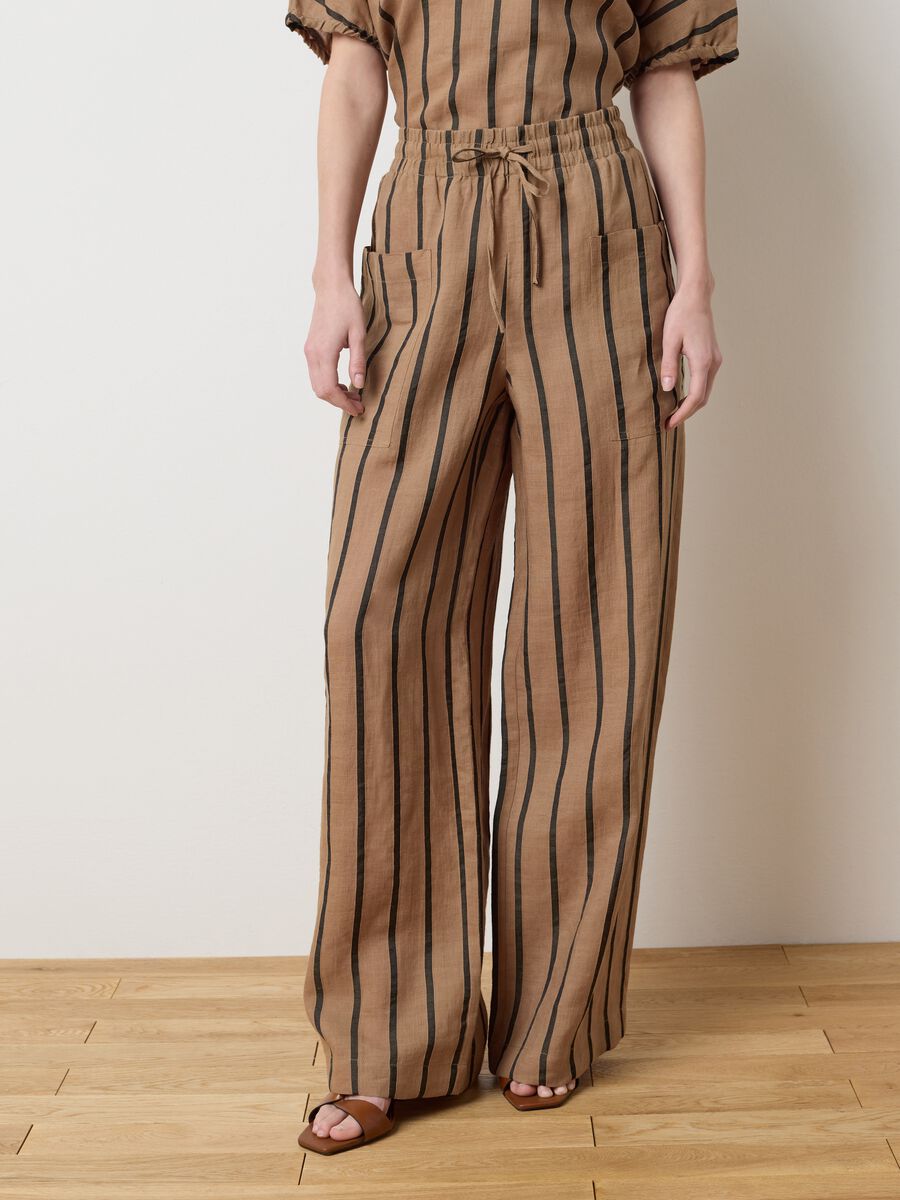 Brown wide-leg trousers with stripes_1