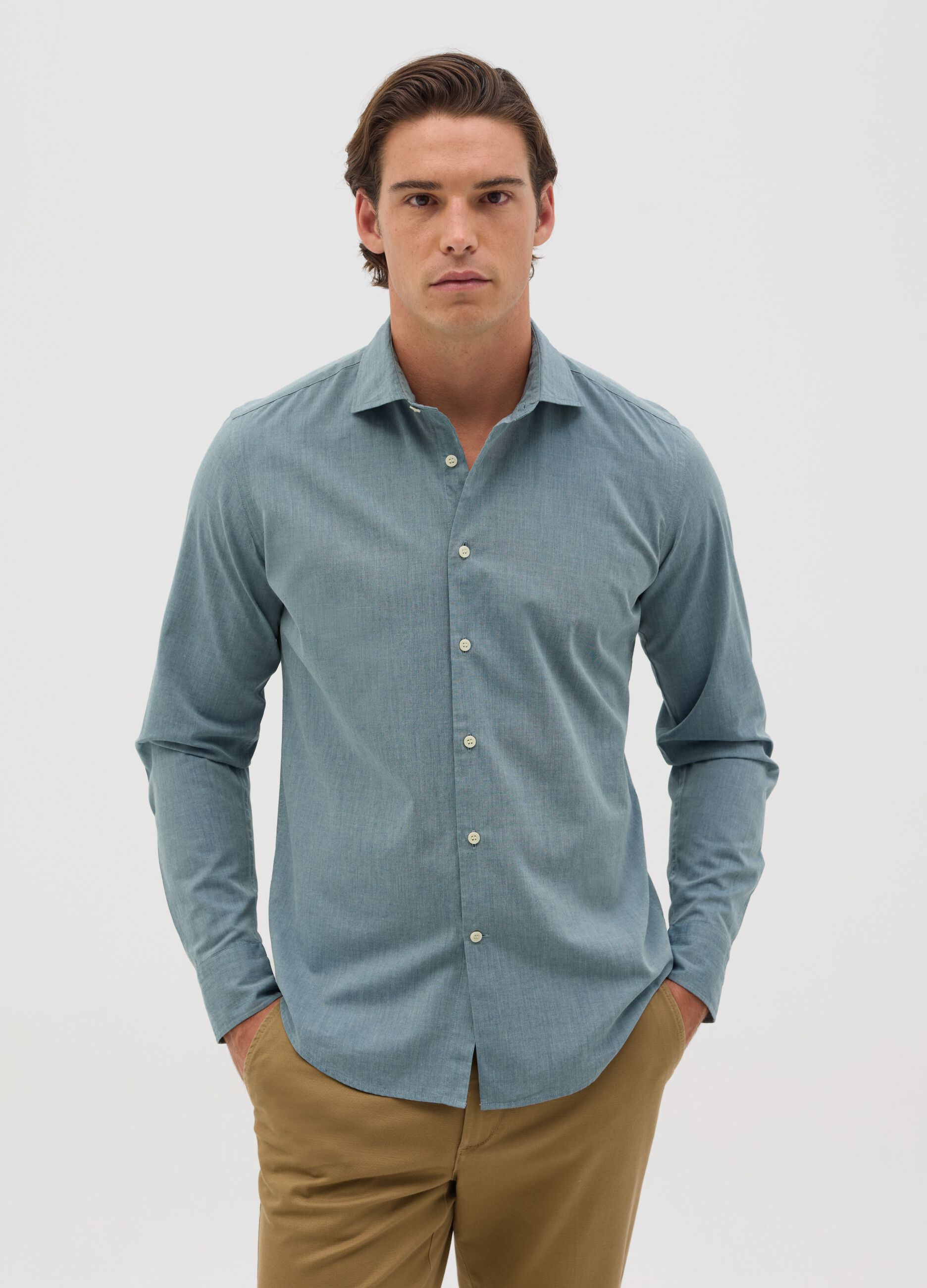 Camicia slim fit in blu chambray