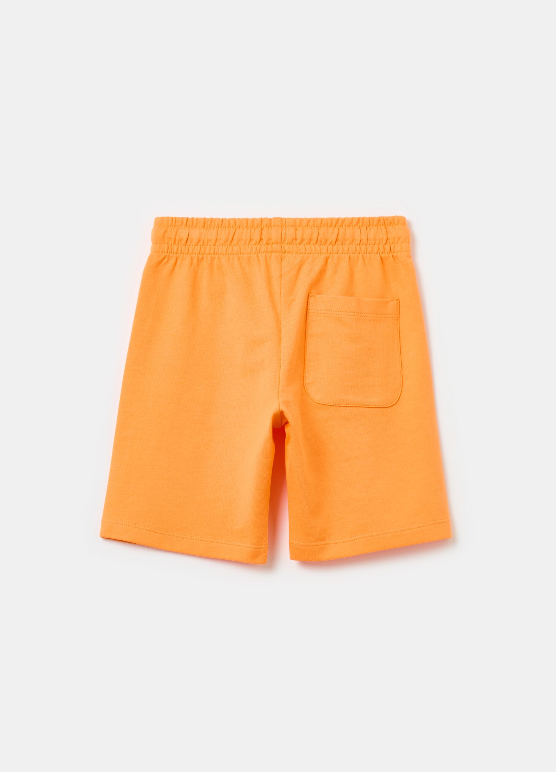 Fleece Bermuda shorts with drawstring