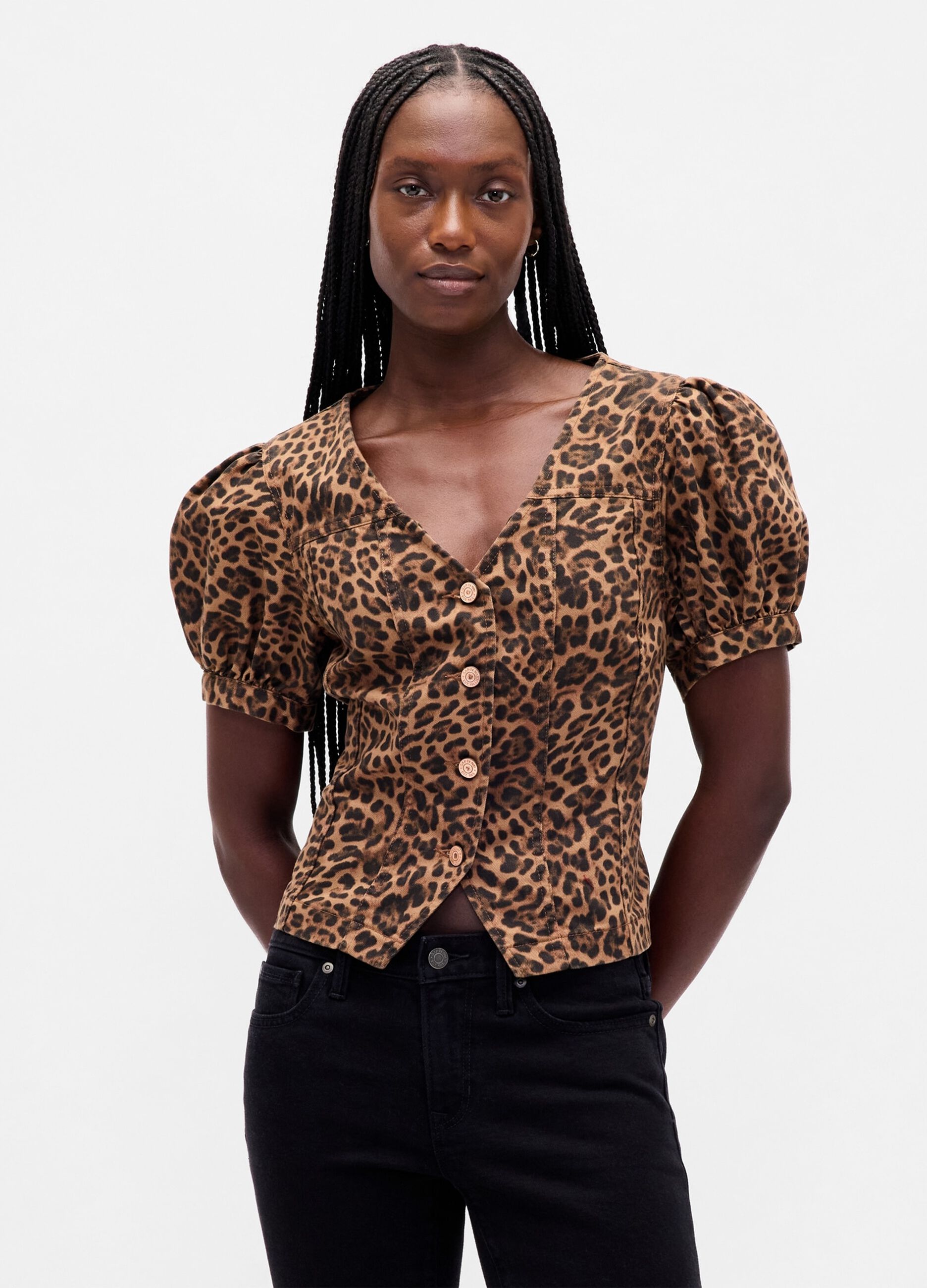 Brown short-sleeve leopard print shirt