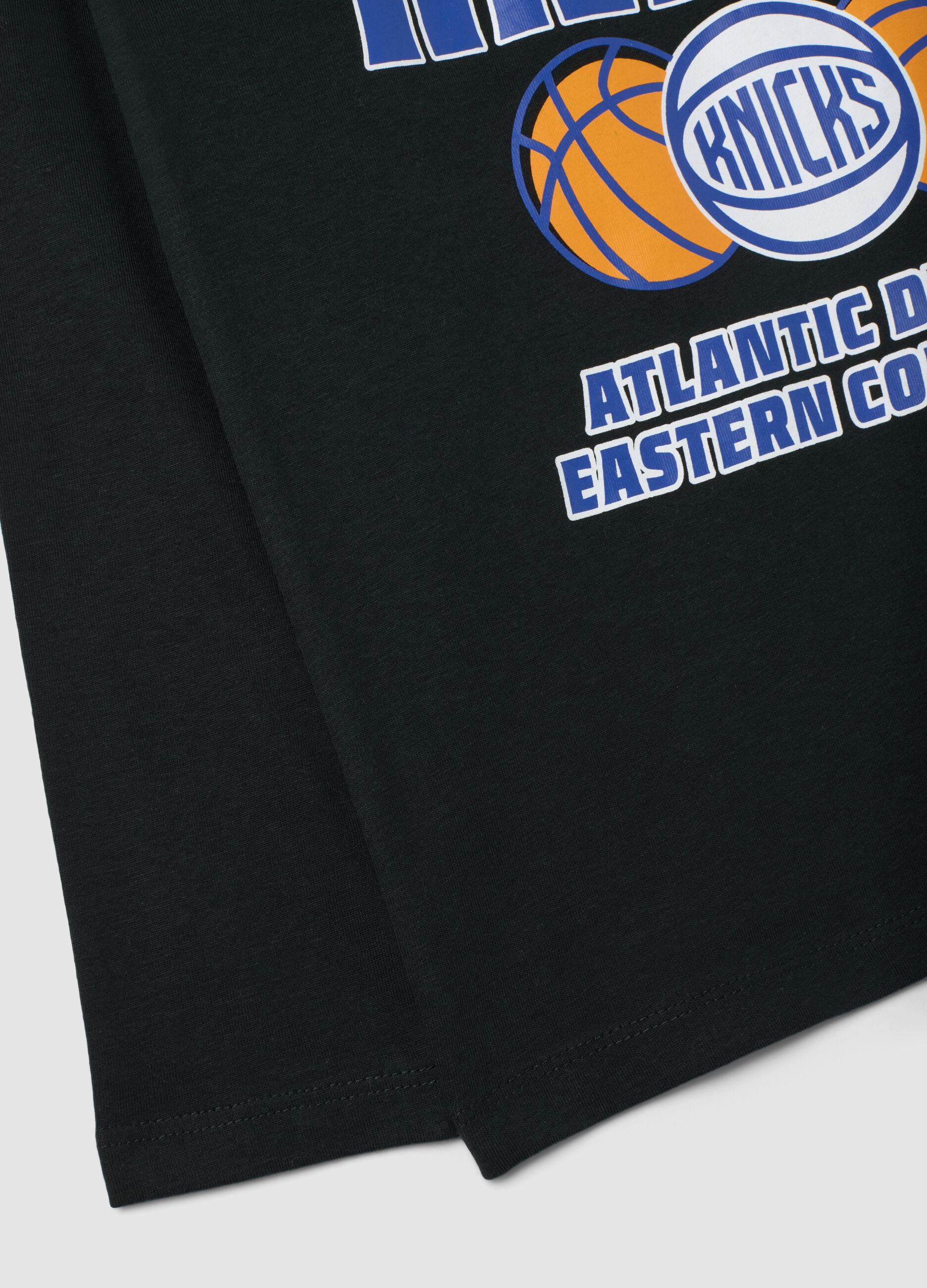 T-shirt nera in puro cotone con stampa New York Knicks