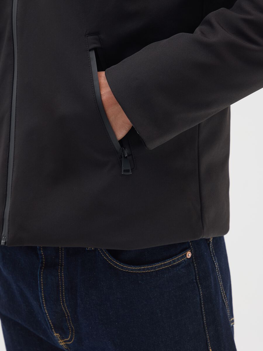 Giacca imbottita in tessuto elasticizzato nera_3