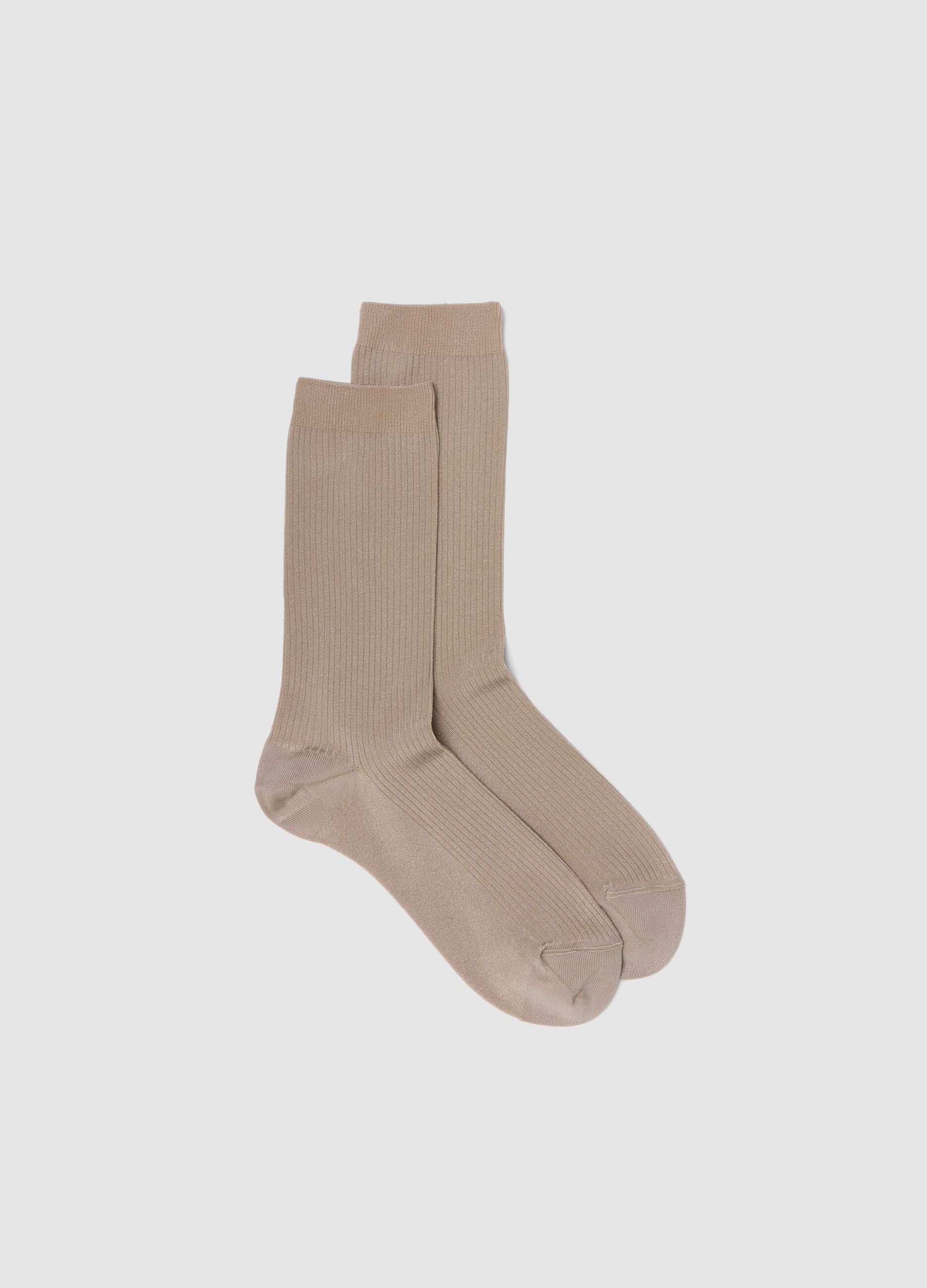 Beige ribbed stretch viscose socks