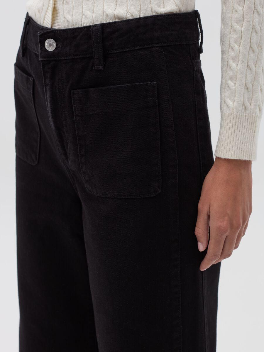 Wide-leg jeans with pockets_2