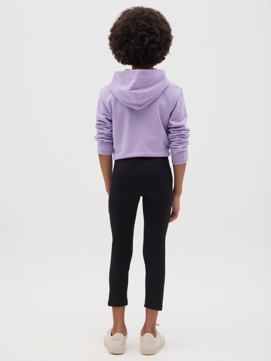 Leggings neri a tre quarti stretch_2