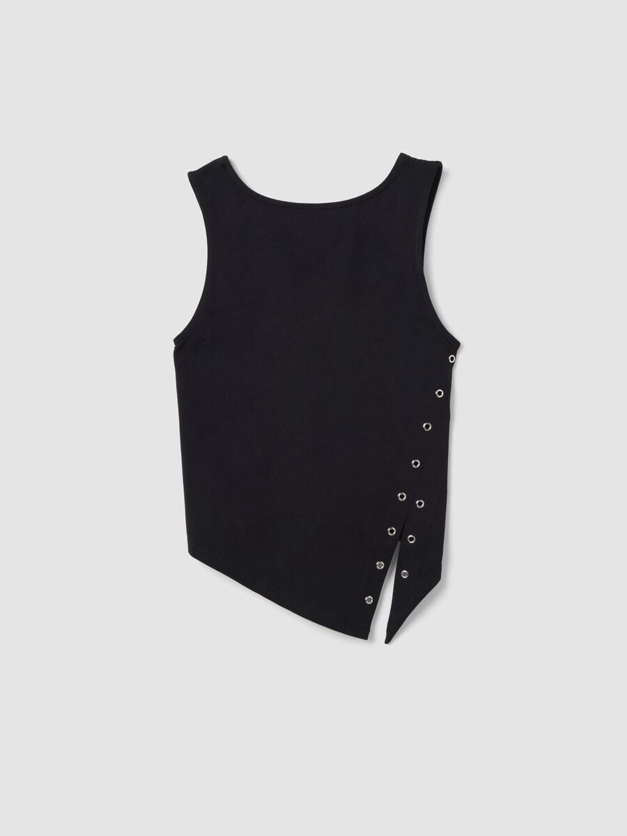 Black stretch cotton top with asymmetric hem and metal eyelets_4