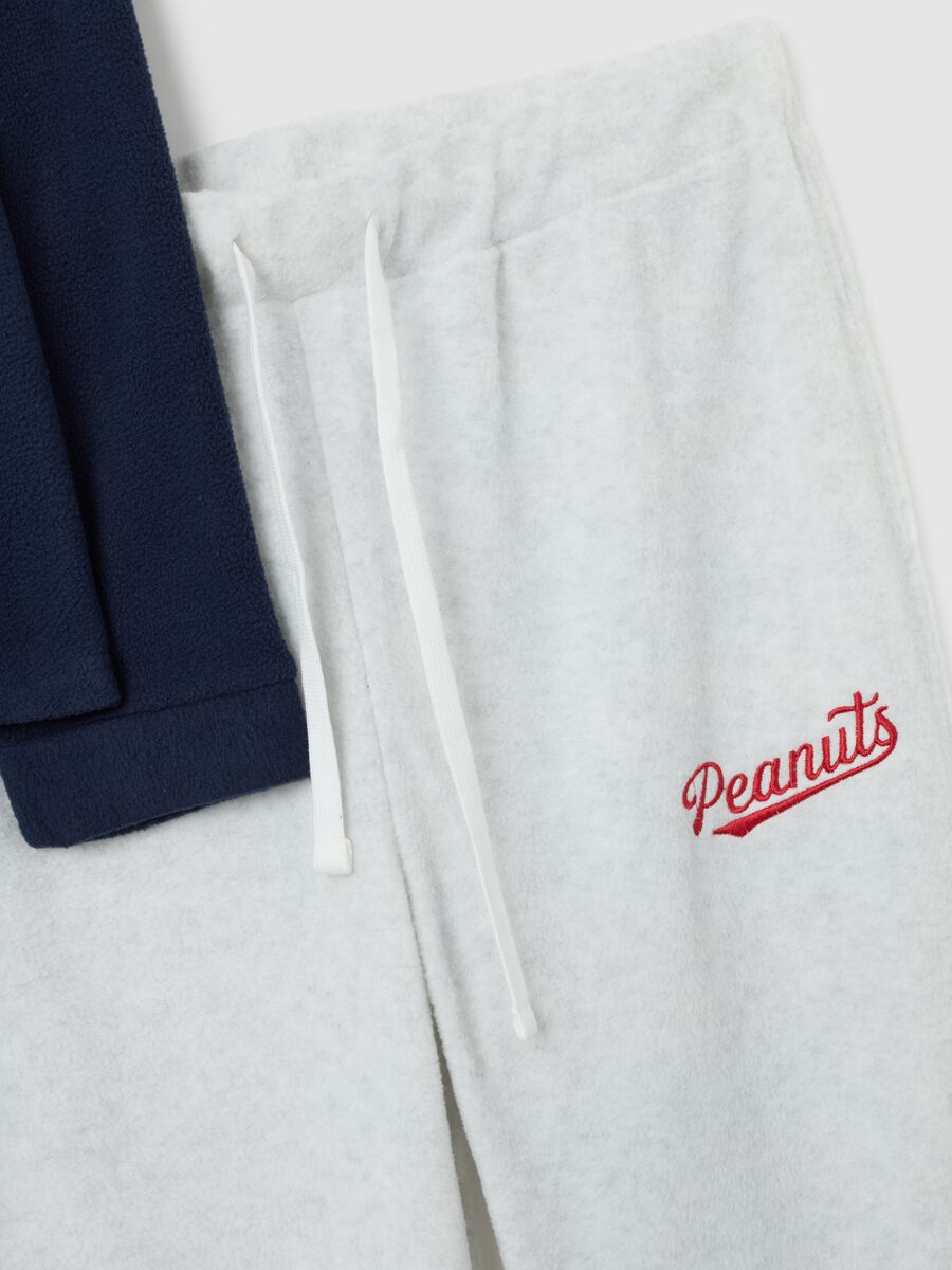 Blue and Grey Pyjamas with Snoopy Print_1