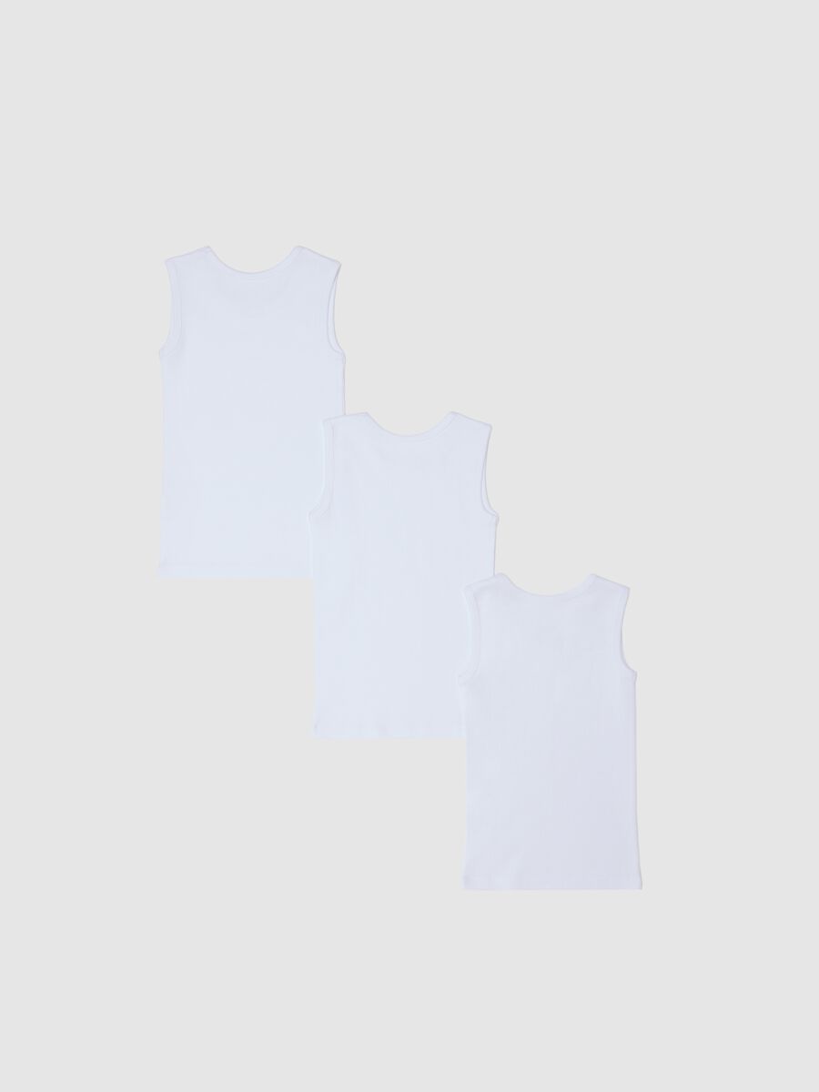 Three-pack white racerback vests in organic cotton_1